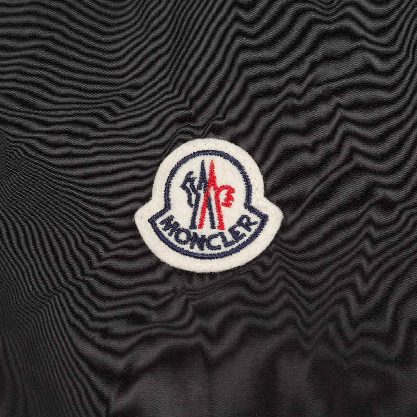 CECILE ジップアップバーガー ナイロンジャケット ナイロン ブラック モンクレール アウター MONCLER