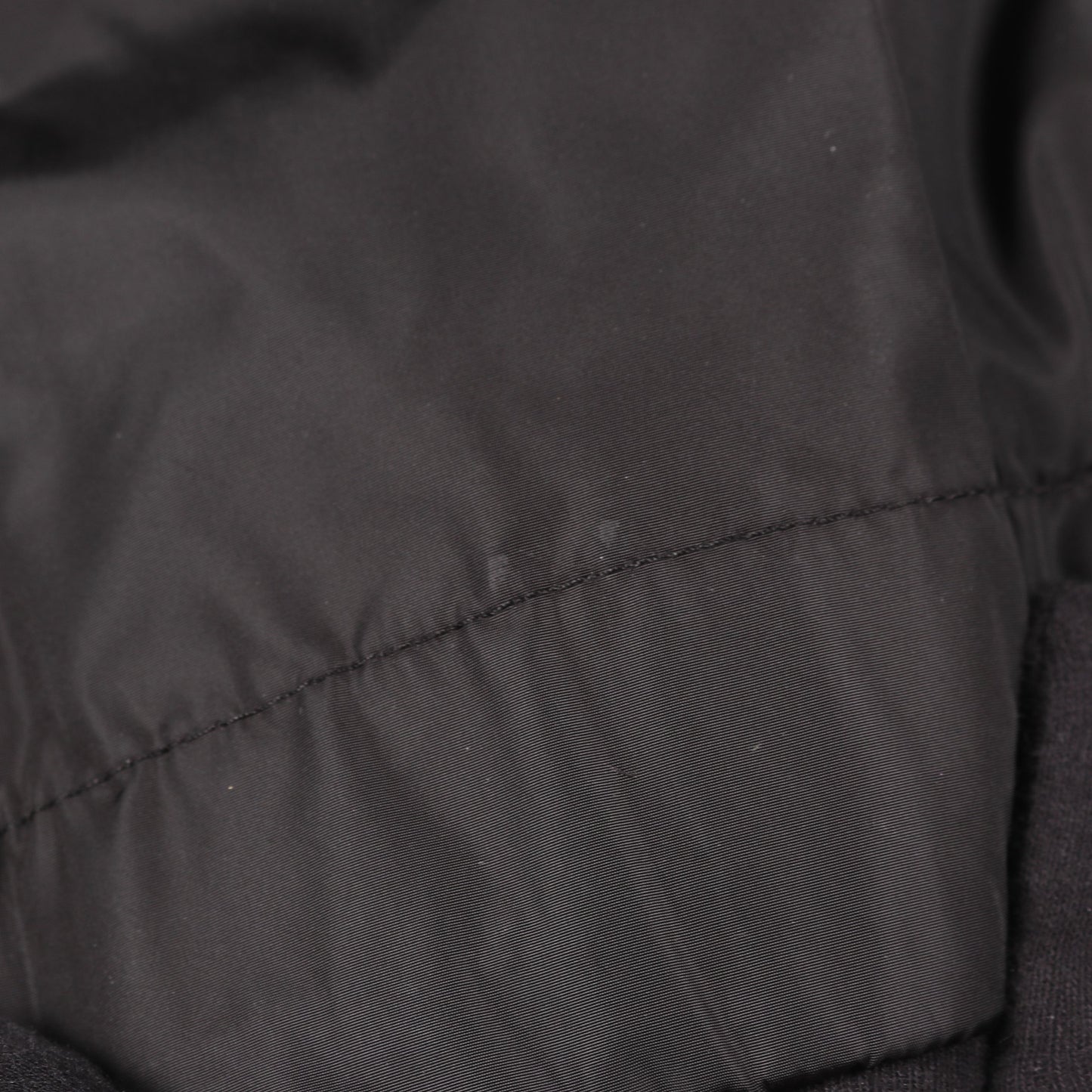 CECILE ジップアップバーガー ナイロンジャケット ナイロン ブラック モンクレール アウター MONCLER