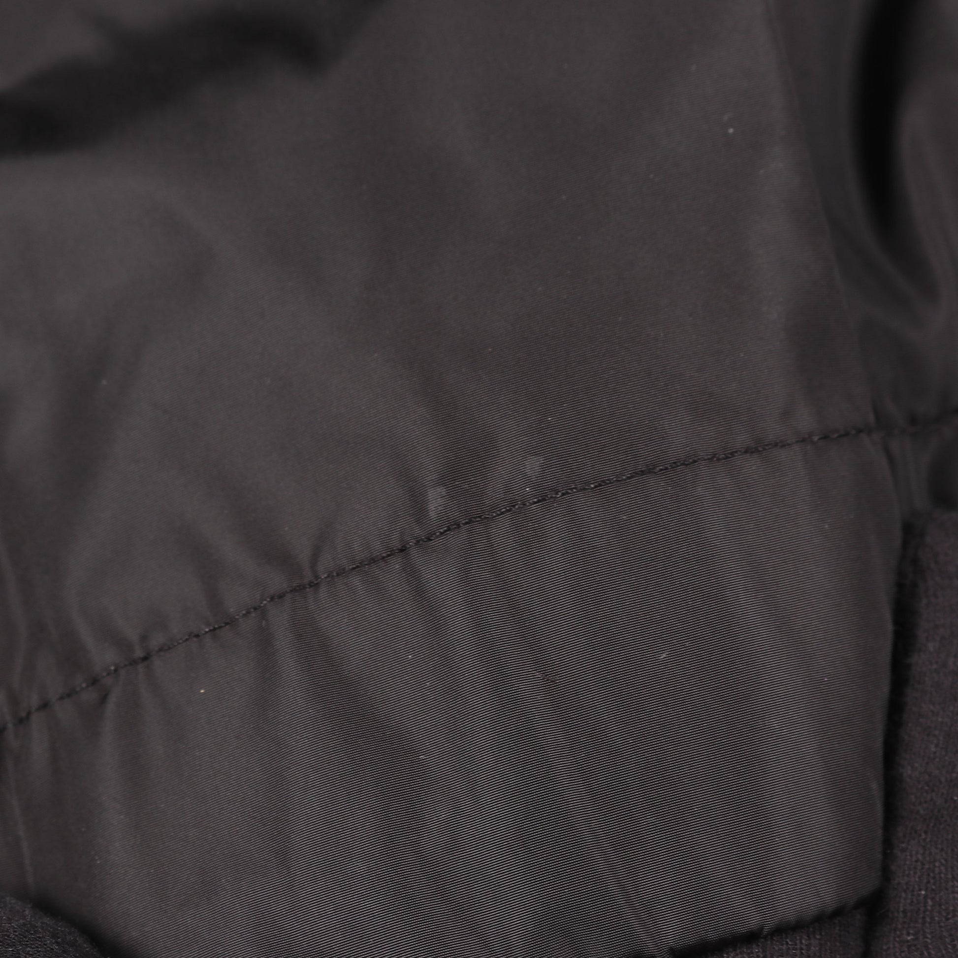 CECILE ジップアップバーガー ナイロンジャケット ナイロン ブラック モンクレール アウター MONCLER