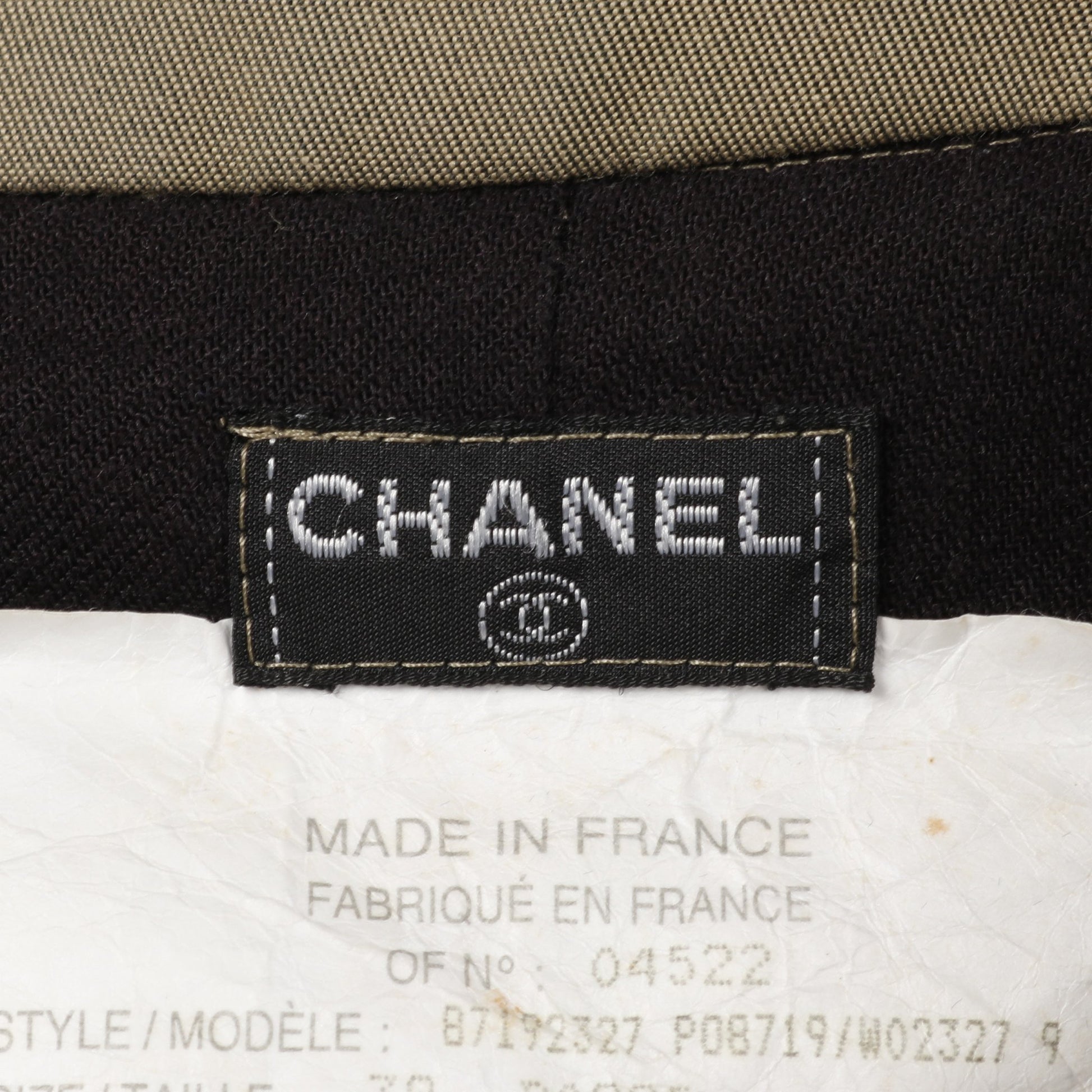 ココマークボタン トレンチコート コットン カーキグリーン ブラック シャネル アウター CHANEL