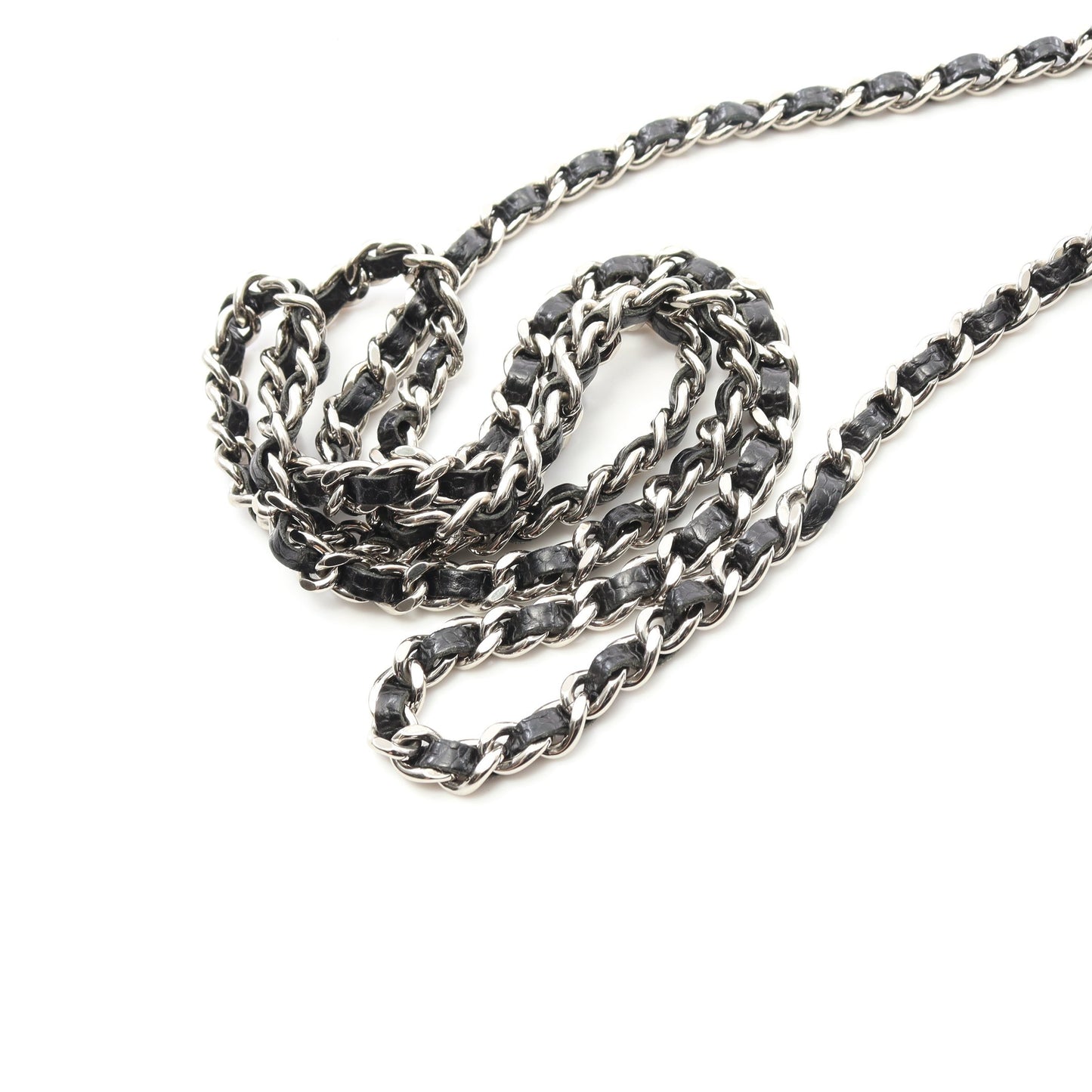 マトラッセ チェーンウォレット キャビアスキン ブラック シルバー金具 シャネル バッグ CHANEL
