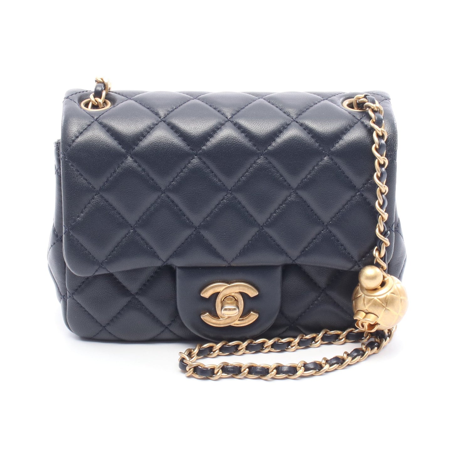 チェーンショルダーバッグ ラムスキン ネイビー ゴールド金具 シャネル バッグ CHANEL
