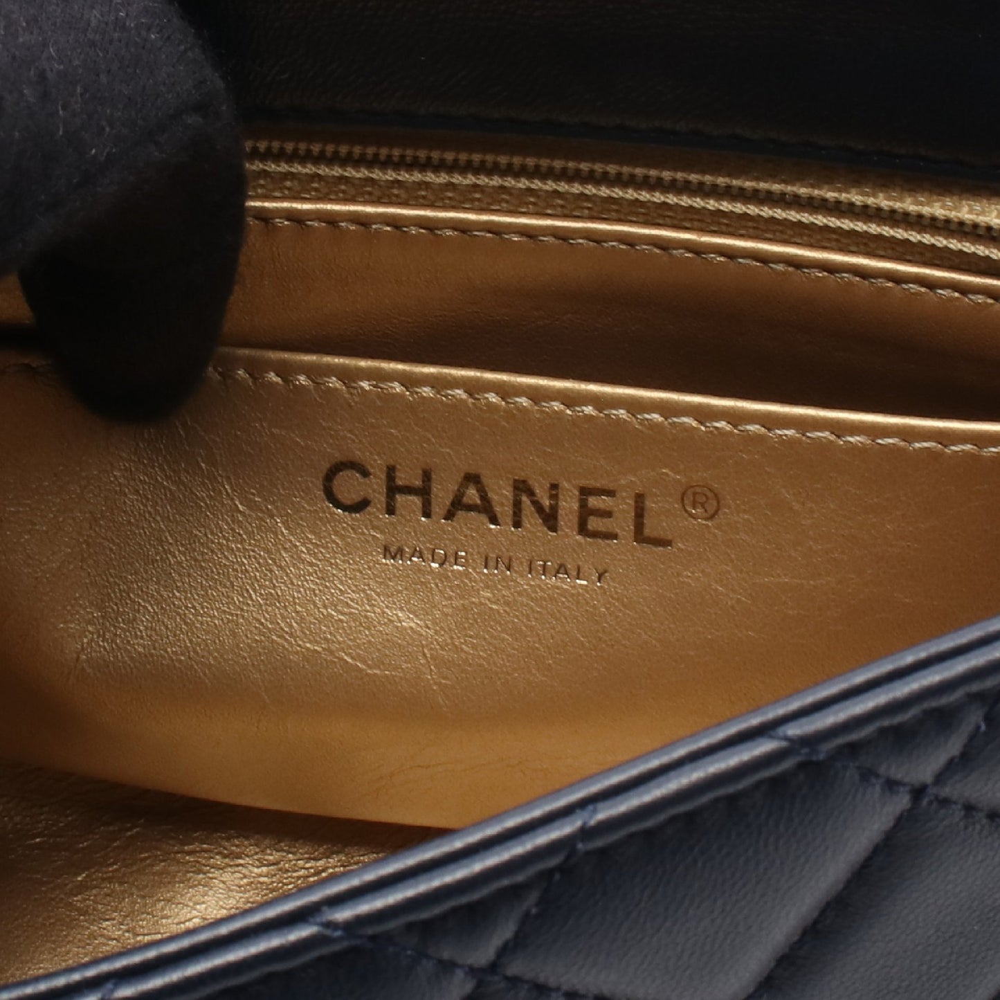 チェーンショルダーバッグ ラムスキン ネイビー ゴールド金具 シャネル バッグ CHANEL