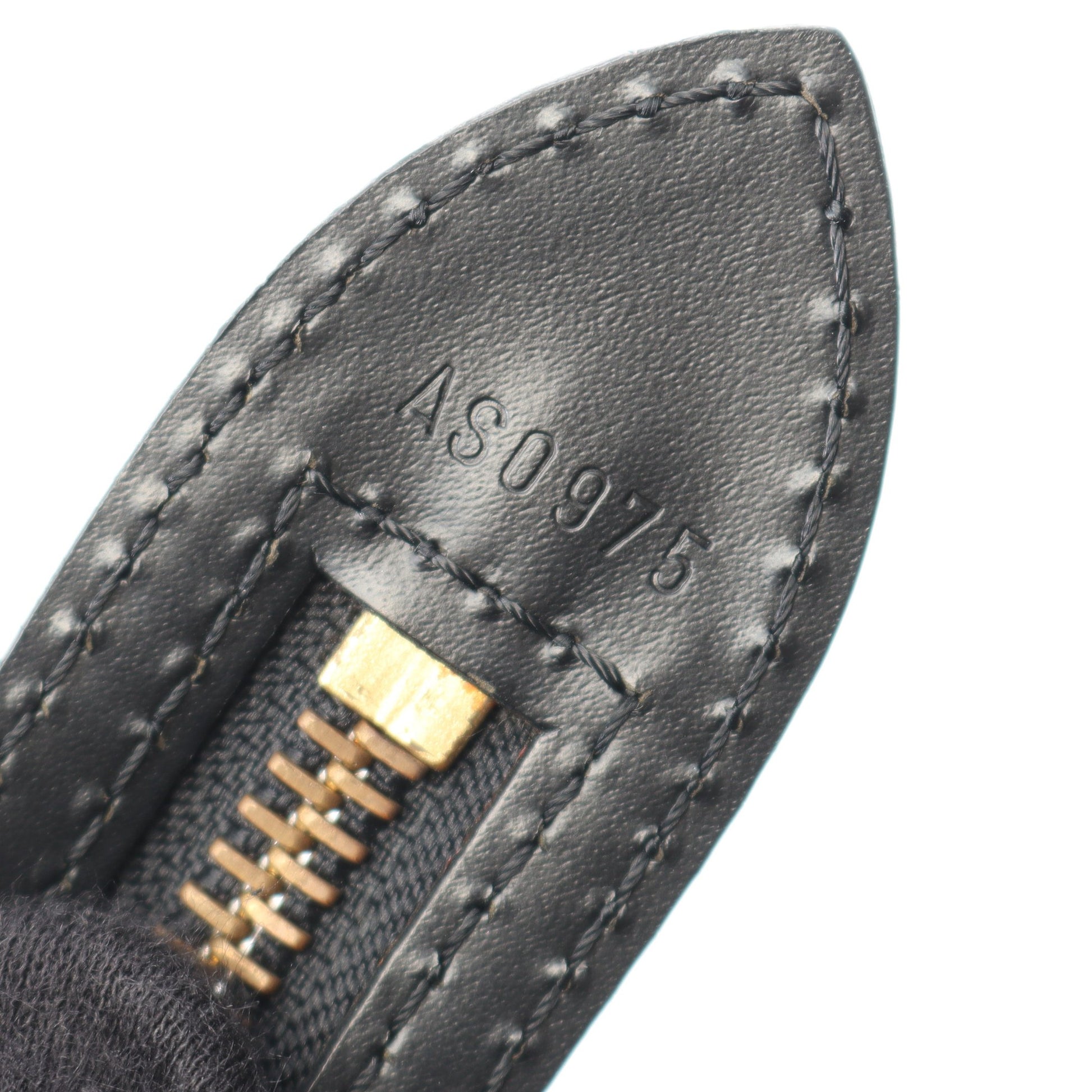 サンジャック ショッピング エピ ノワール ショルダーバッグ レザー ブラック ルイヴィトン バッグ LOUIS VUITTON