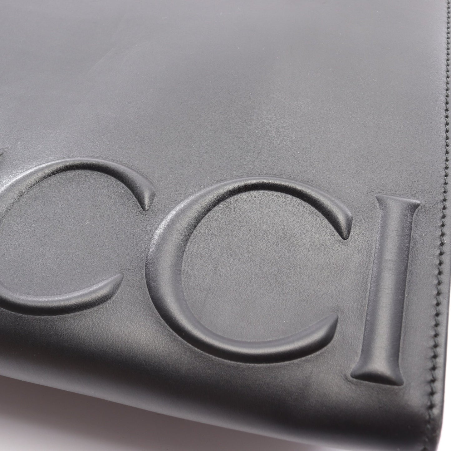 ハンドバッグ エンボスロゴ レザー ブラック グッチ バッグ GUCCI