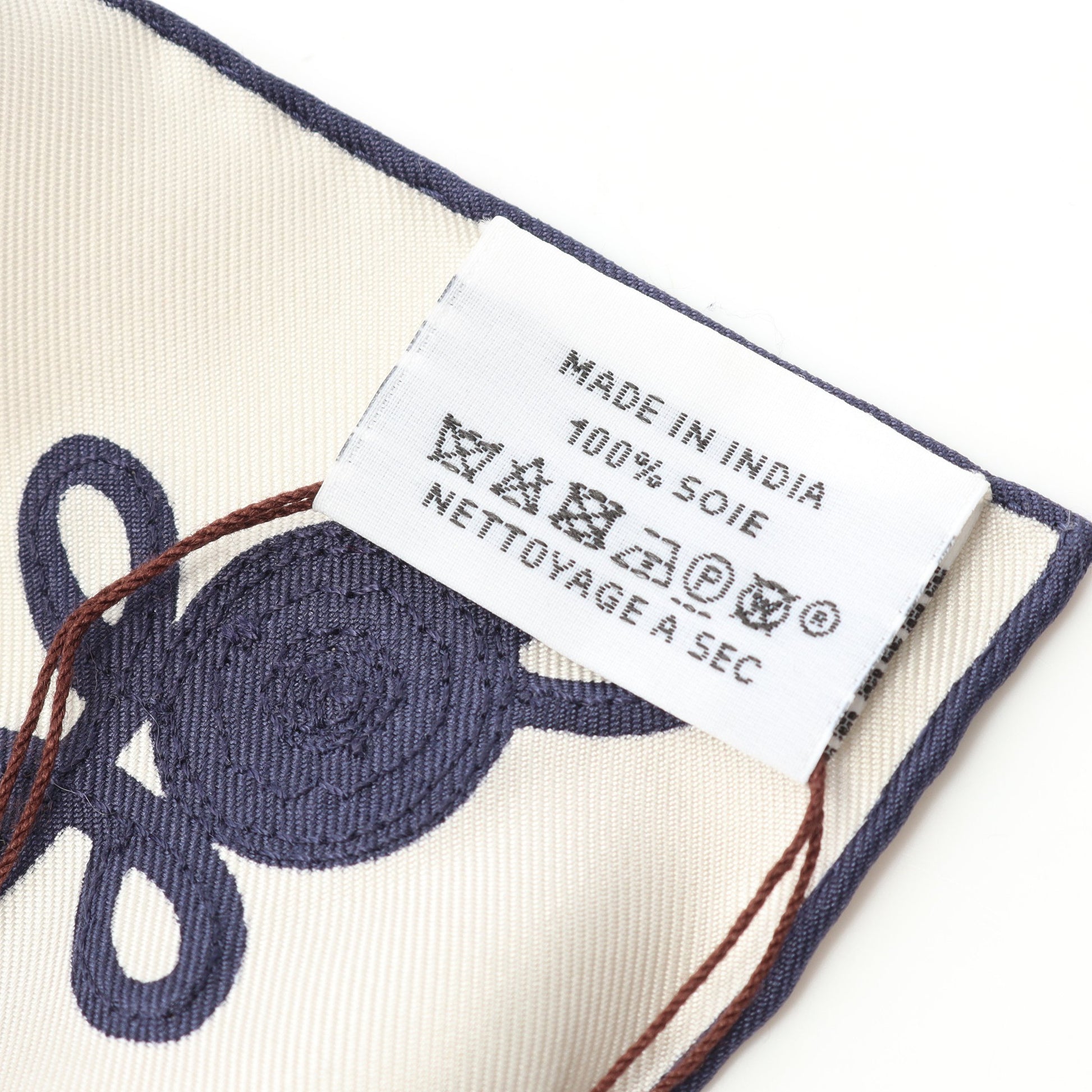 カレ90 BRANDE BOURGS TATTOO スカーフ ビーズ刺繍 シルク オフホワイト ネイビー エルメス 財布・小物 HERMES