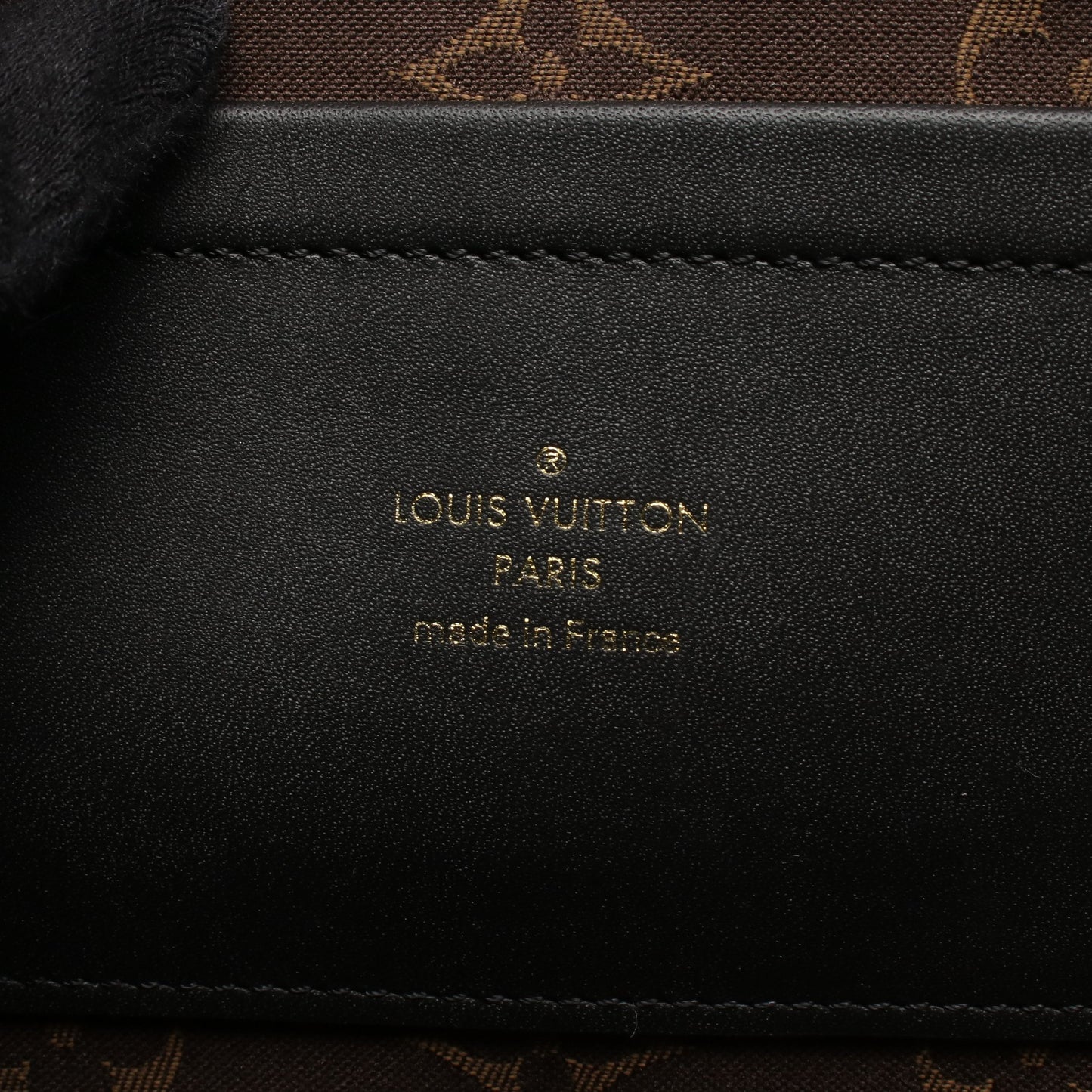 ユーティリティ クロスボディ ショルダーバッグ レザー ブラック 2WAY ルイヴィトン バッグ LOUIS VUITTON
