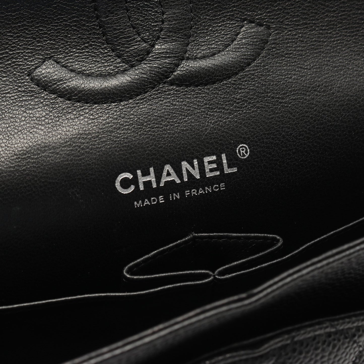 マトラッセ Wフラップ Wチェーンショルダーバッグ キャビアスキン ブラック シルバー金具 シャネル バッグ CHANEL