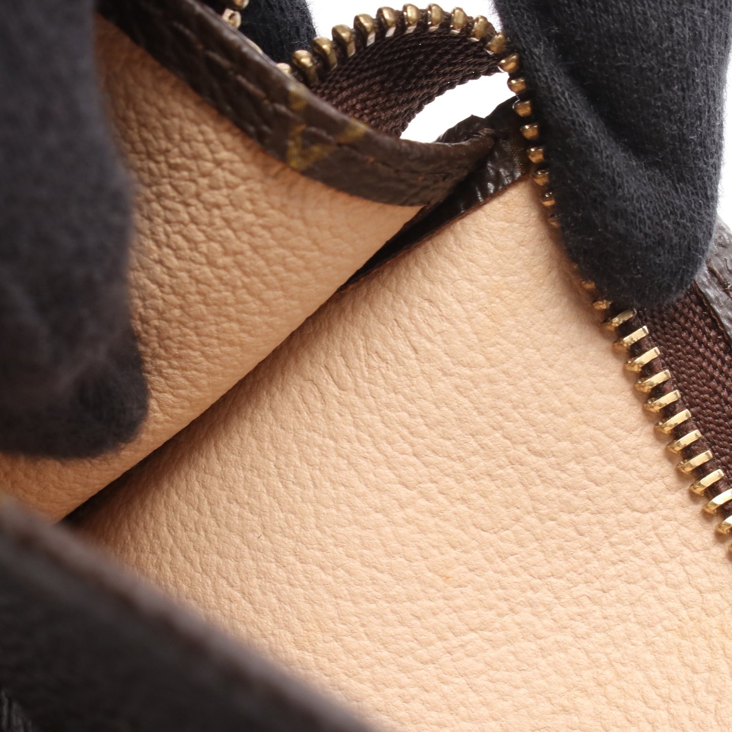 ポッシュ トワレ15 モノグラム コスメポーチ PVC レザー ブラウン ルイヴィトン 財布・小物 LOUIS VUITTON