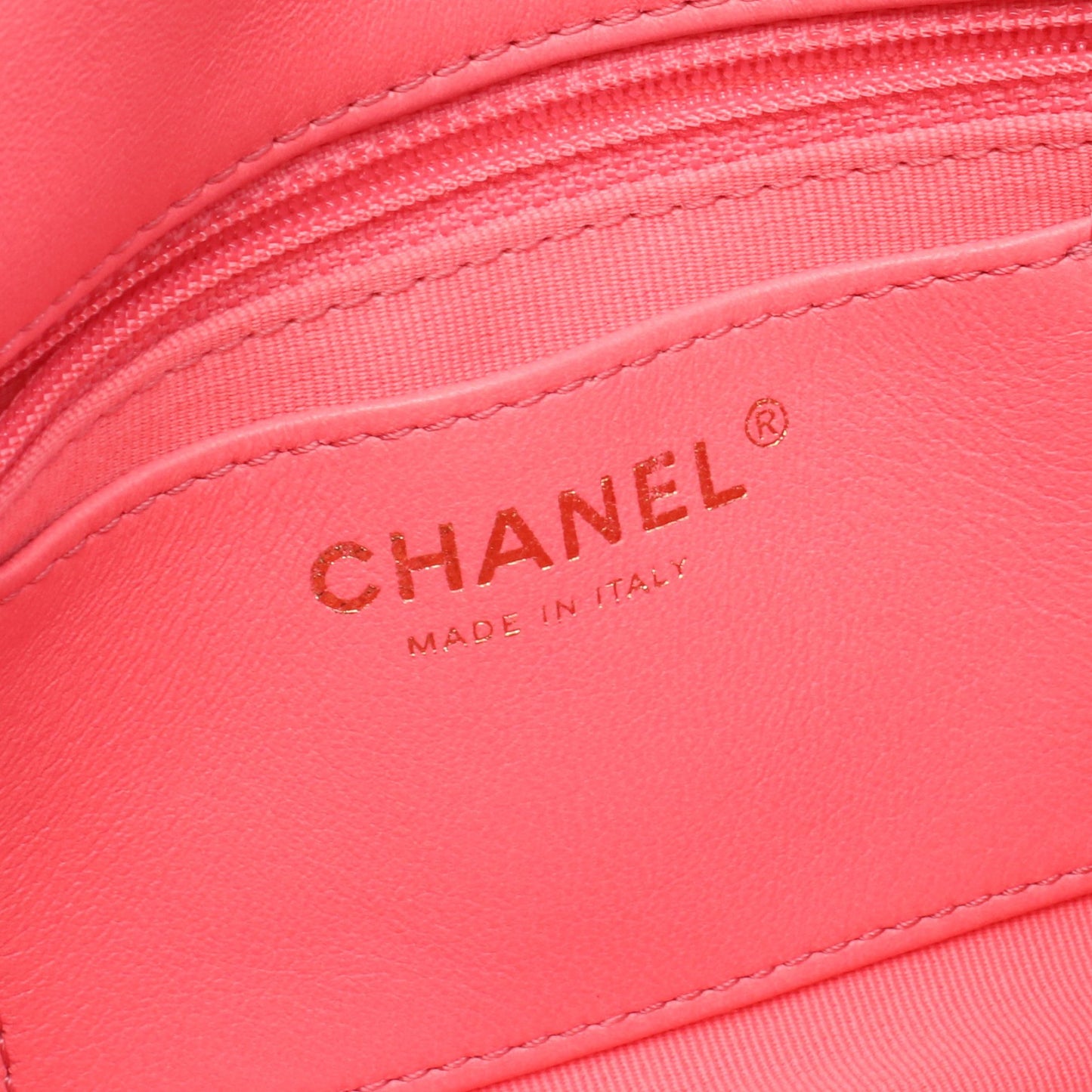 マトラッセ チェーンショルダーバッグ レザー ピンク ゴールド金具 シャネル バッグ CHANEL