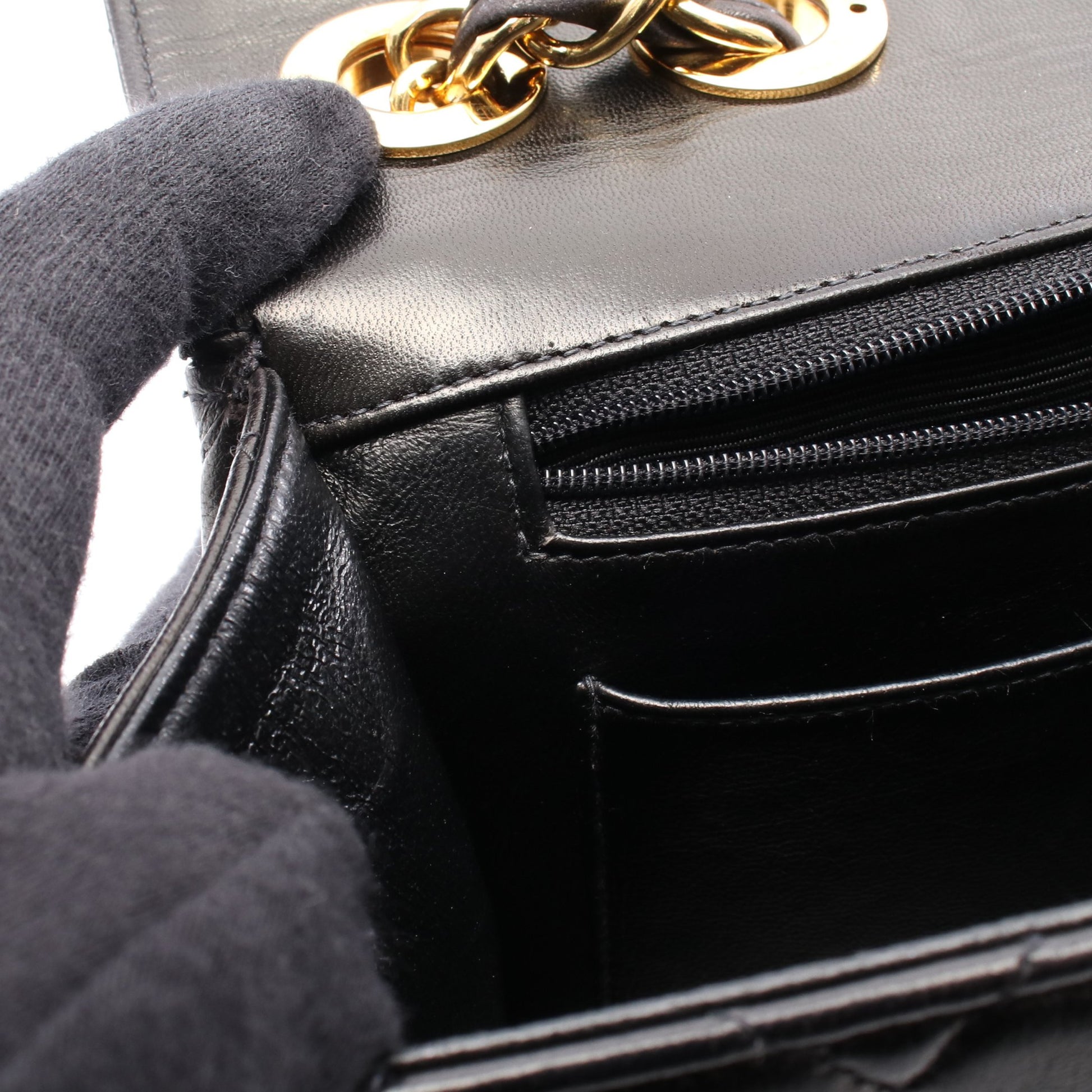 デカマトラッセ 30 シングルフラップ Wチェーンショルダーバッグ ラムスキン ブラック ゴールド金具 シャネル バッグ CHANEL