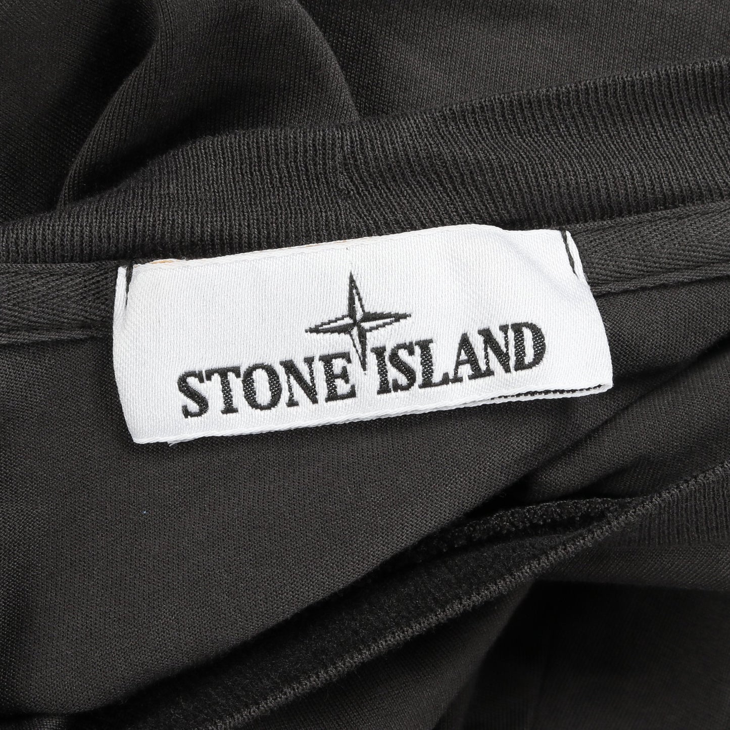 LOGO PATCH LONG SLEEVE T-SHIRT Tシャツ 長袖 コットン ブラック ストーンアイランド トップス Stone Island