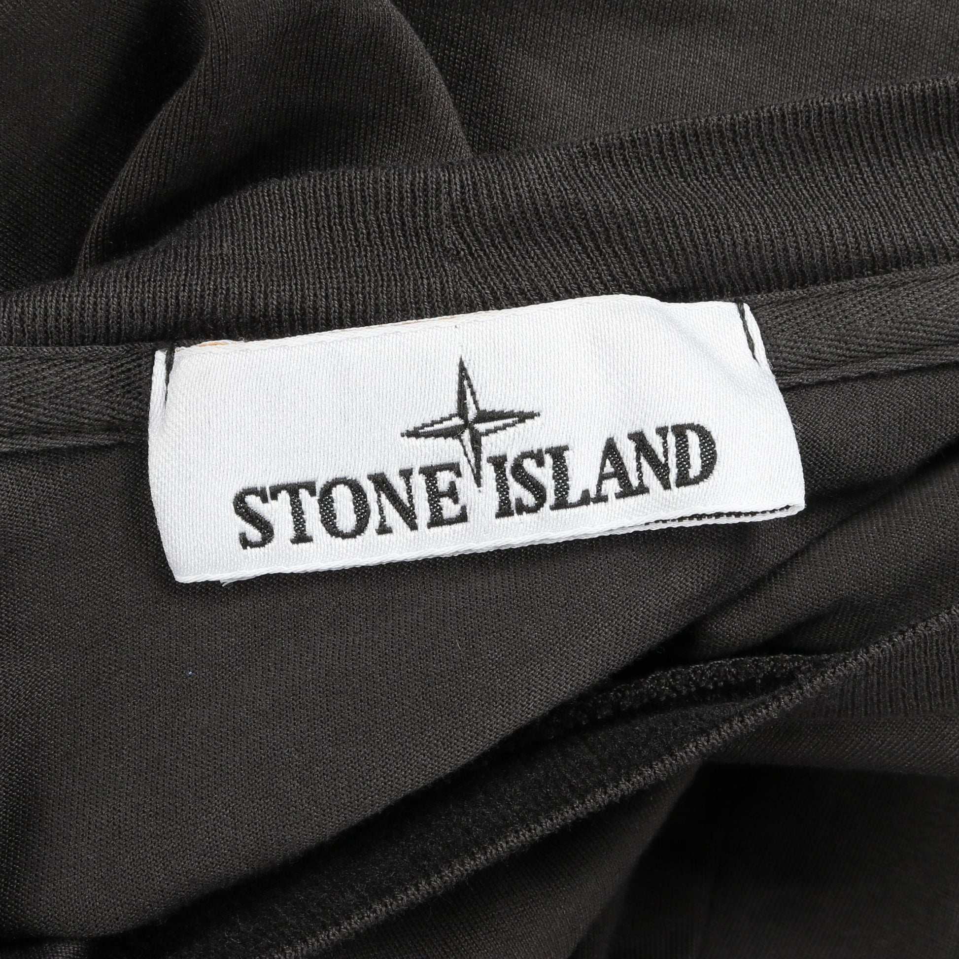 LOGO PATCH LONG SLEEVE T-SHIRT Tシャツ 長袖 コットン ブラック ストーンアイランド トップス Stone Island