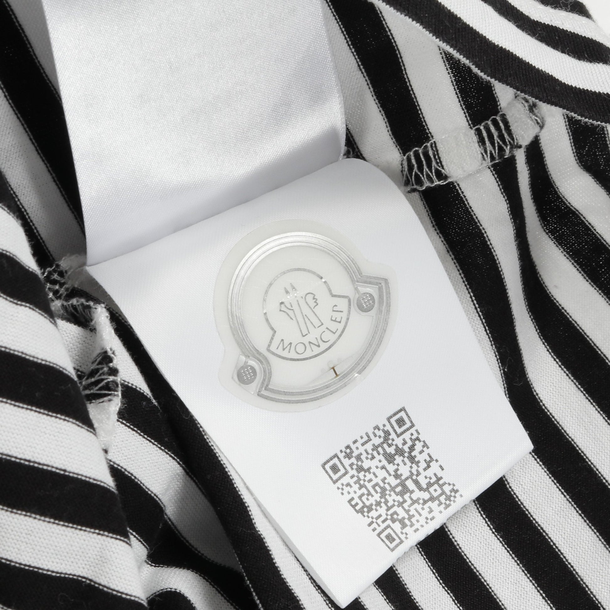 ロゴ ボーダー Tシャツ クルーネック コットン ホワイト ブラック モンクレール トップス MONCLER