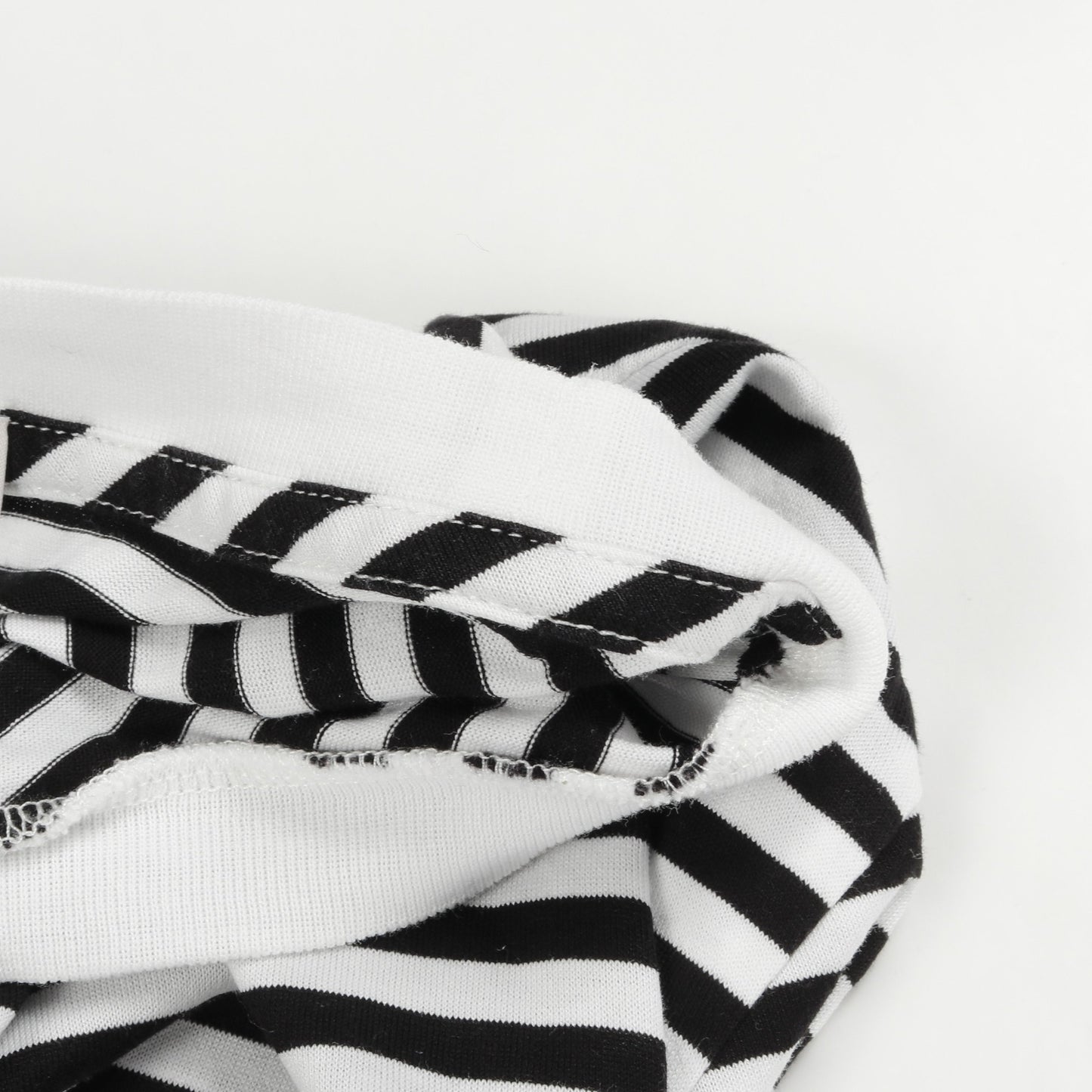 ロゴ ボーダー Tシャツ クルーネック コットン ホワイト ブラック モンクレール トップス MONCLER