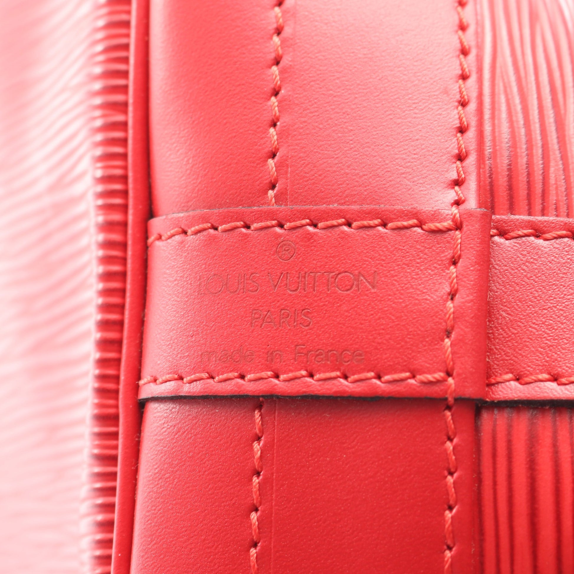 ノエ エピ カスティリアンレッド ショルダーバッグ レザー レッド ルイヴィトン バッグ LOUIS VUITTON