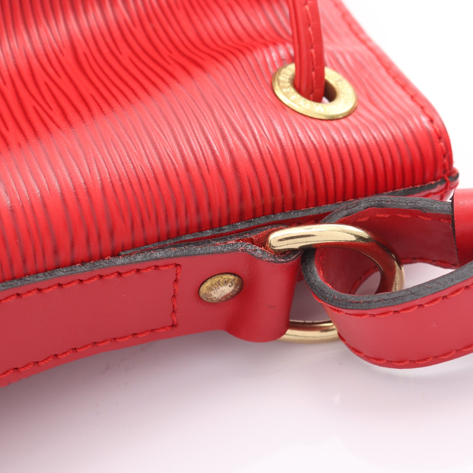 ノエ エピ カスティリアンレッド ショルダーバッグ レザー レッド ルイヴィトン バッグ LOUIS VUITTON