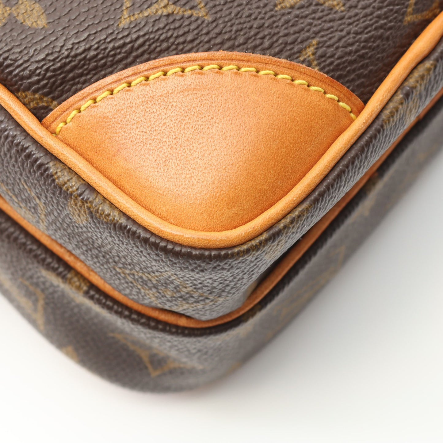 アマゾン モノグラム ショルダーバッグ PVC レザー ブラウン ルイヴィトン バッグ LOUIS VUITTON