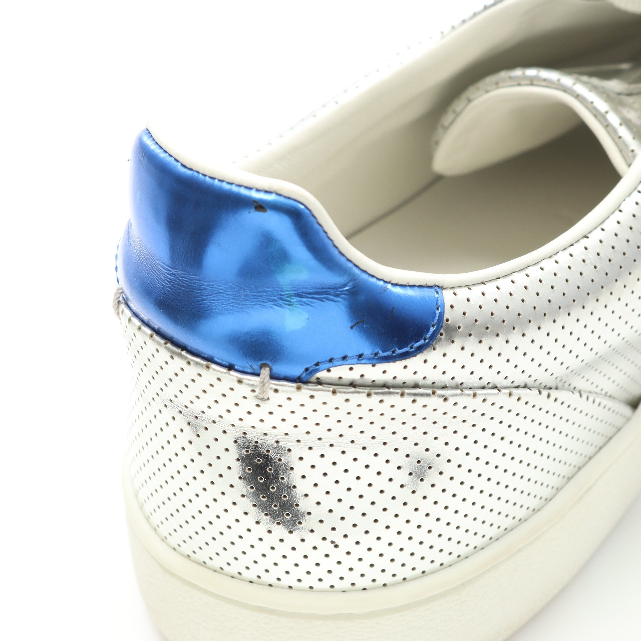 フロントローライン スニーカー レザー シルバー ブルー パンチング