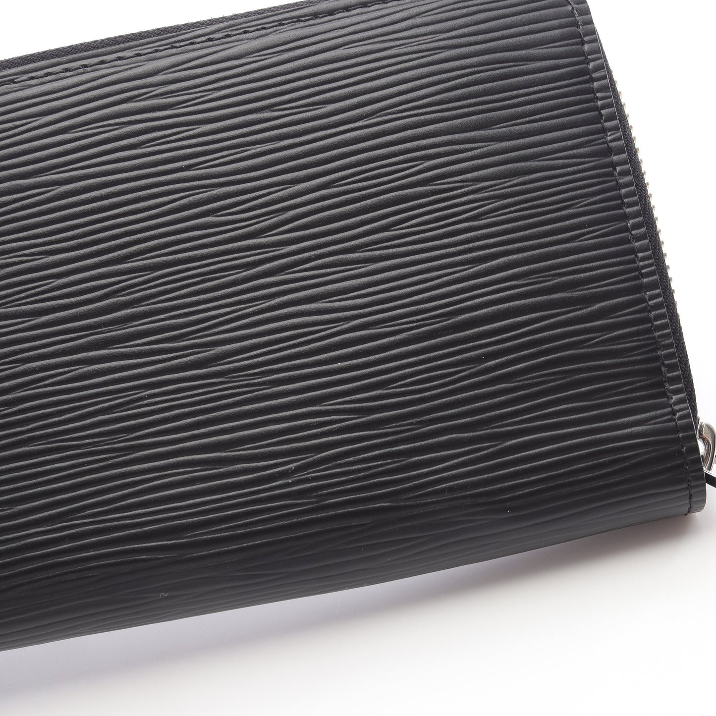 ジッピーウォレット エピ ノワール ラウンドファスナー長財布 レザー ブラック ルイヴィトン 財布・小物 LOUIS VUITTON
