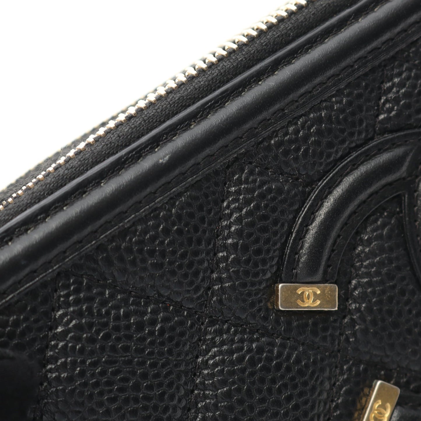 CCフィリグリー マトラッセ ショルダーウォレット キャビアスキン ブラック ゴールド金具 シャネル バッグ CHANEL