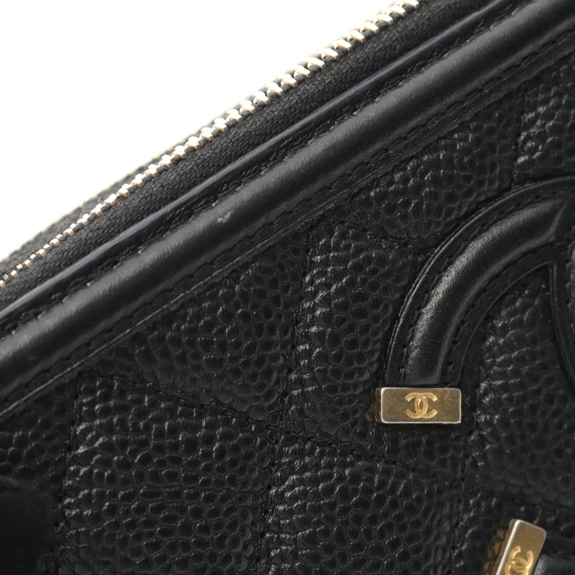 CCフィリグリー マトラッセ ショルダーウォレット キャビアスキン ブラック ゴールド金具 シャネル バッグ CHANEL