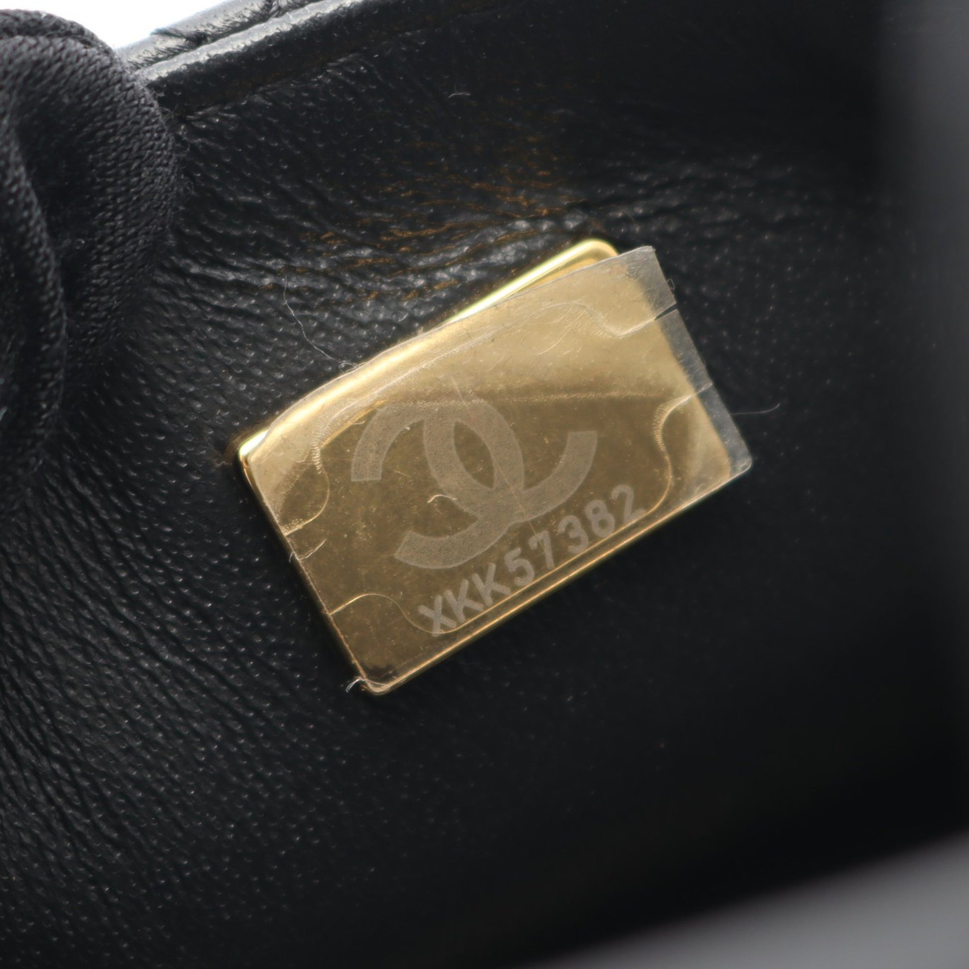 ミニマトラッセ チェーンショルダーバッグ ラムスキン ブラック ゴールド金具 シャネル バッグ CHANEL
