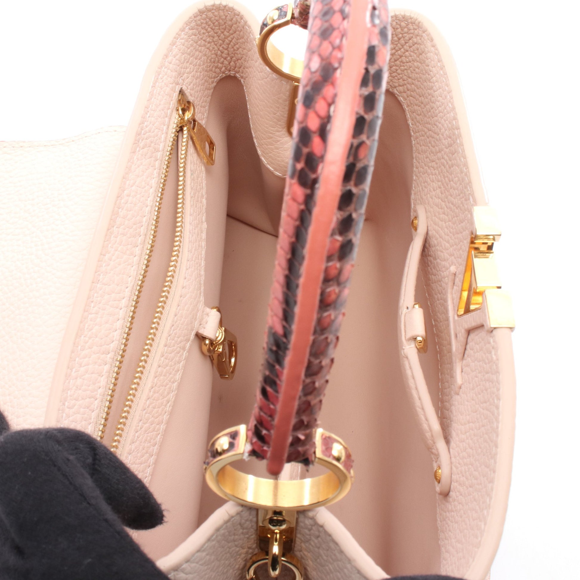 カプシーヌBB ハンドバッグ レザー パイソン ピンク ピンクレッド ルイヴィトン バッグ LOUIS VUITTON