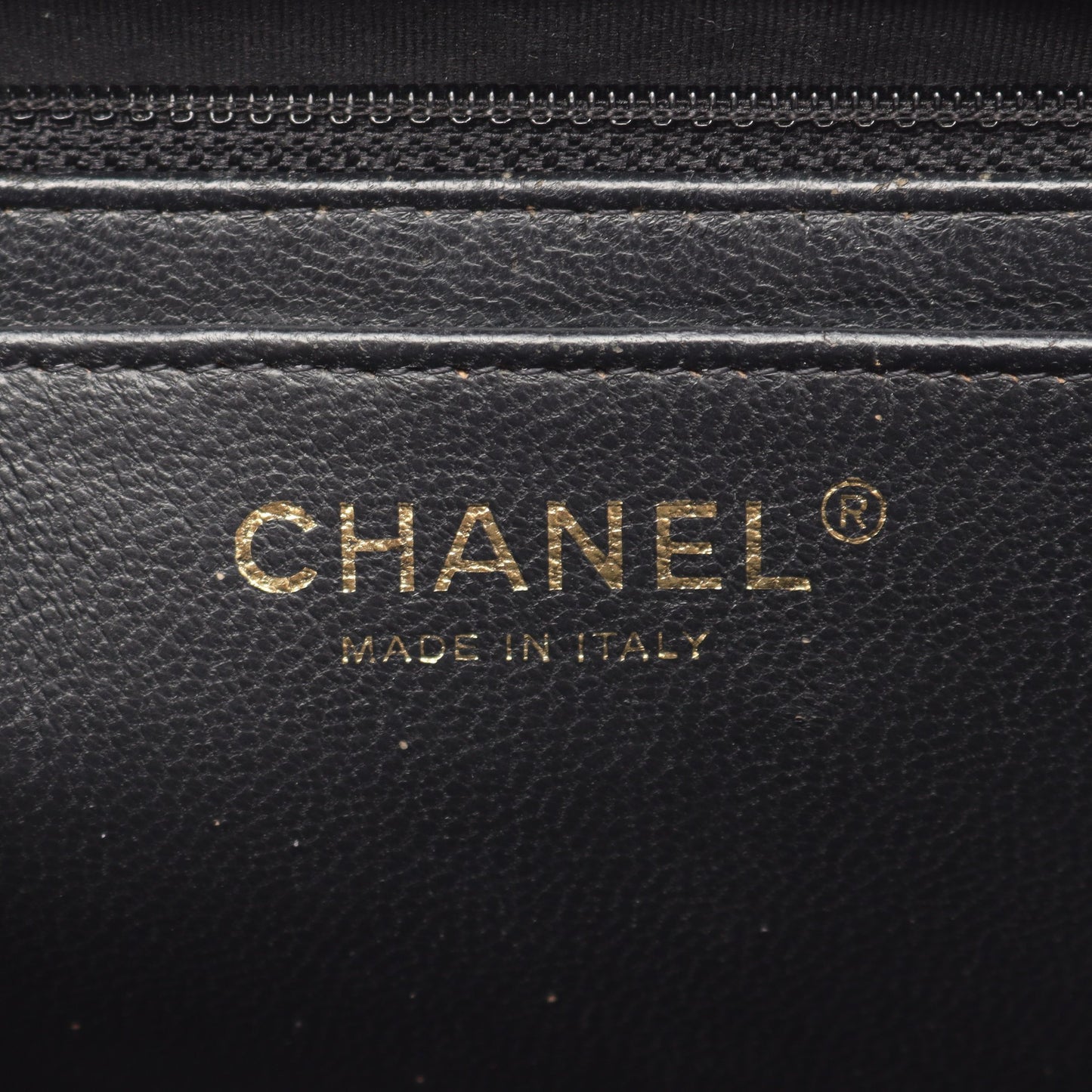 デカマトラッセ34 Wチェーンショルダーバッグ キャビアスキン ブラック ゴールド金具 シャネル バッグ CHANEL