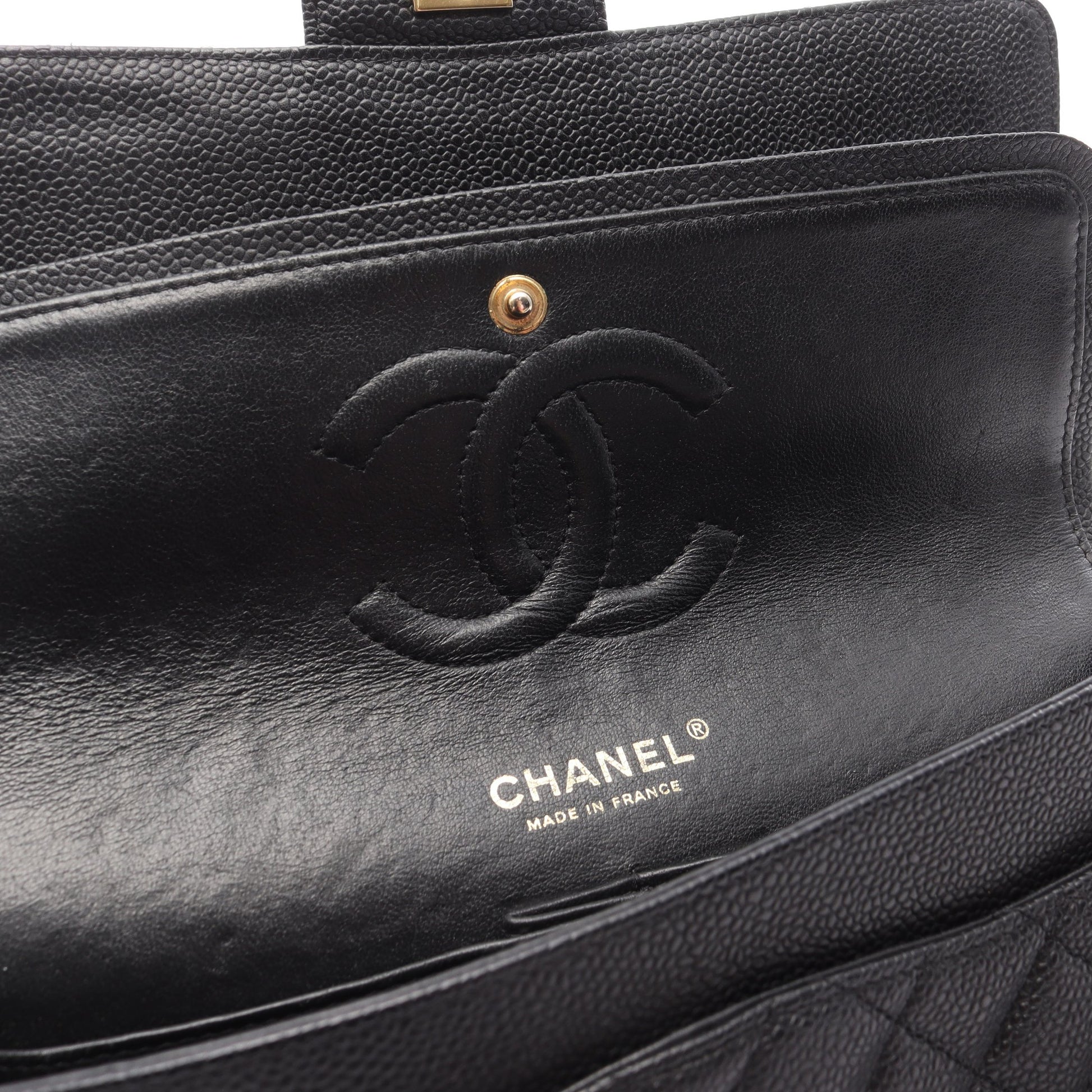 マトラッセ Wフラップ Wチェーンショルダーバッグ キャビアスキン ブラック ゴールド金具 シャネル バッグ CHANEL