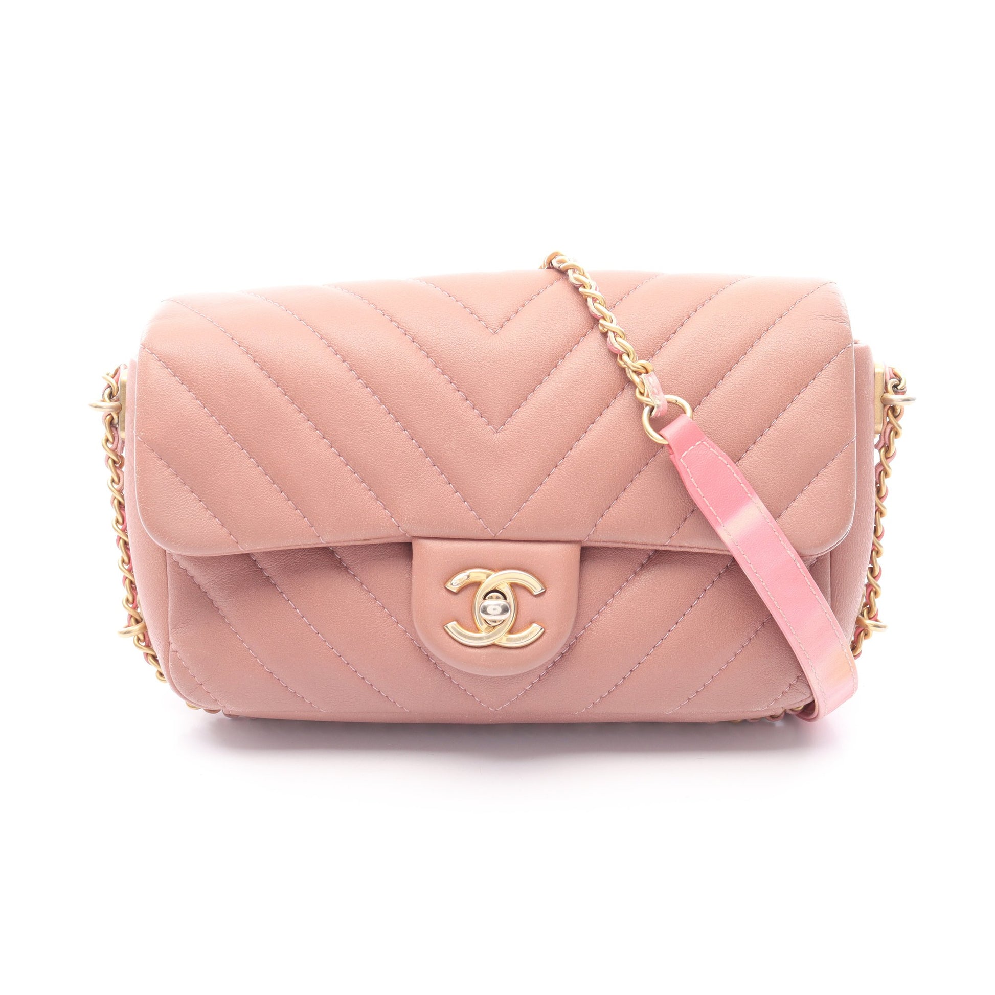 シェブロン Vステッチ チェーンショルダーバッグ レザー ダスティピンク ゴールド金具 シャネル バッグ CHANEL