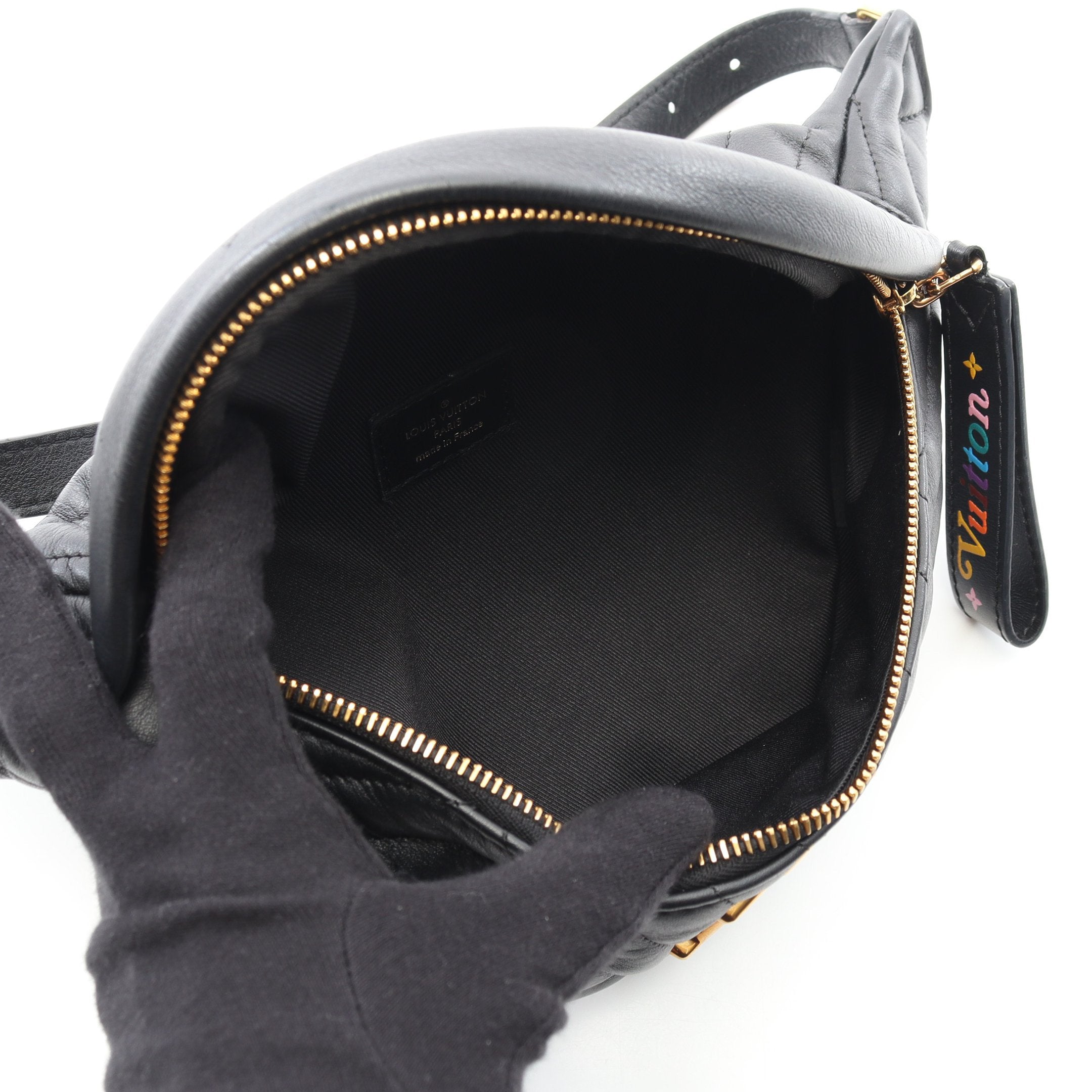 Louis Vuitton ニューウェーブ　バムバック　ボディバック ルイヴィトン ニューウェーブ バムバック Louis Vuitton ニュー