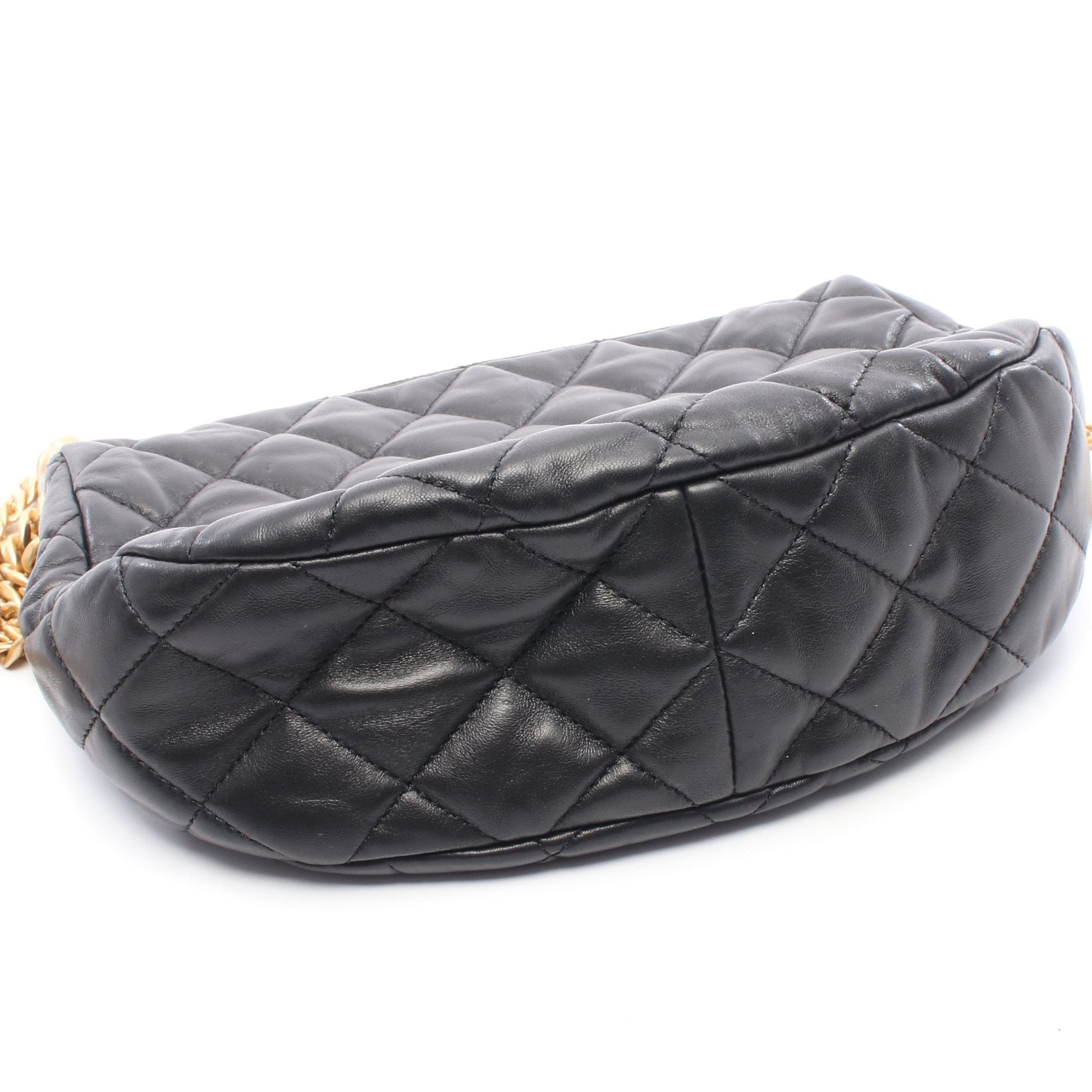 マトラッセ チェーンショルダーバッグ ラムスキン ブラック ゴールド金具 シャネル バッグ CHANEL