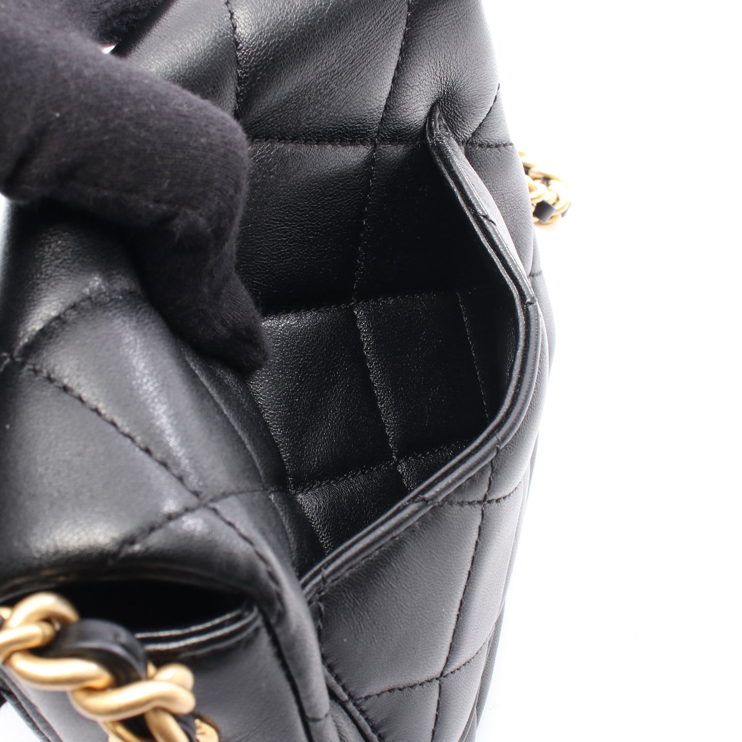 マトラッセ チェーンショルダーバッグ ラムスキン ブラック ゴールド金具 シャネル バッグ CHANEL