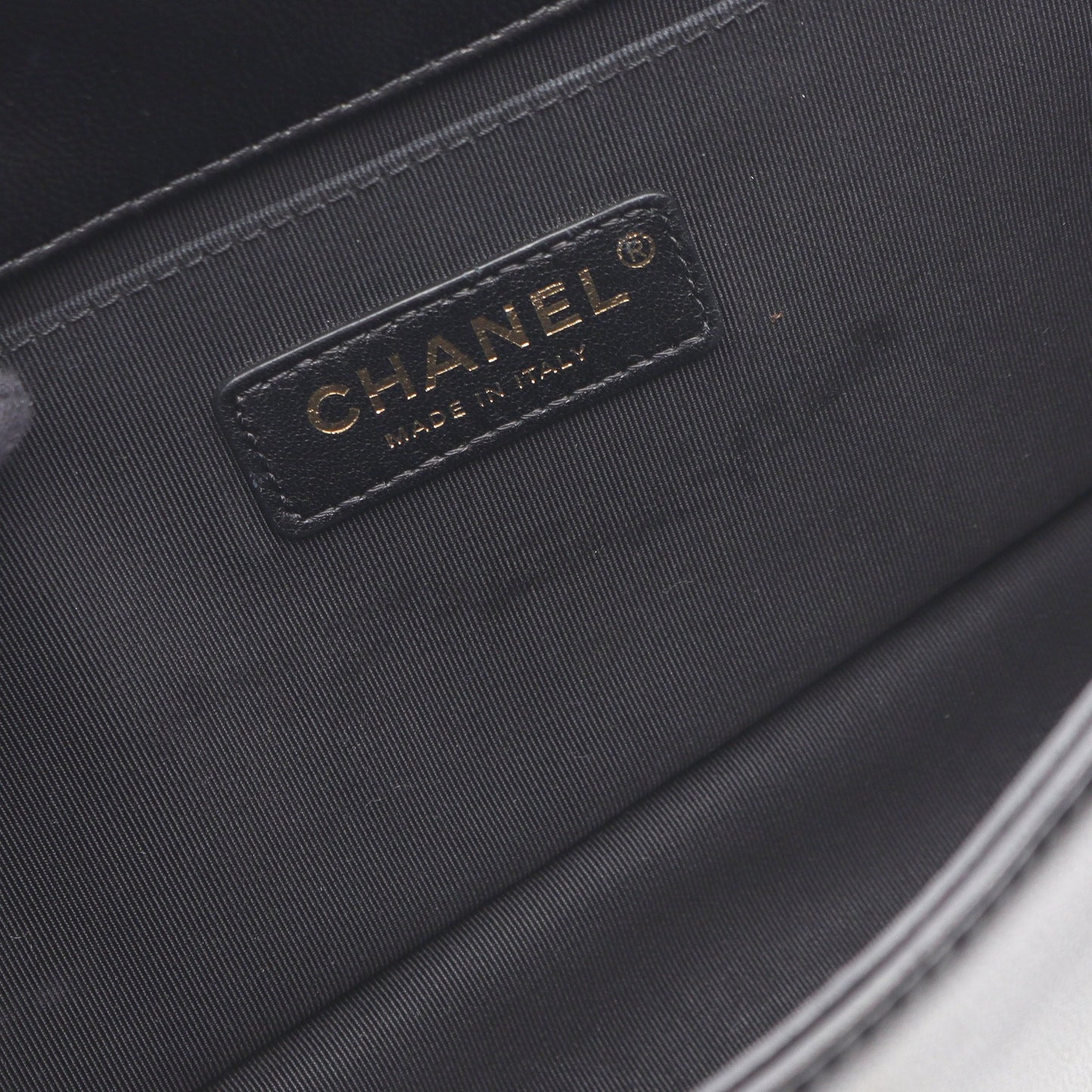 ボーイシャネル チェーンショルダーバッグ ファブリック レザー ブラック ホワイト ゴールド金具 シャネル バッグ CHANEL
