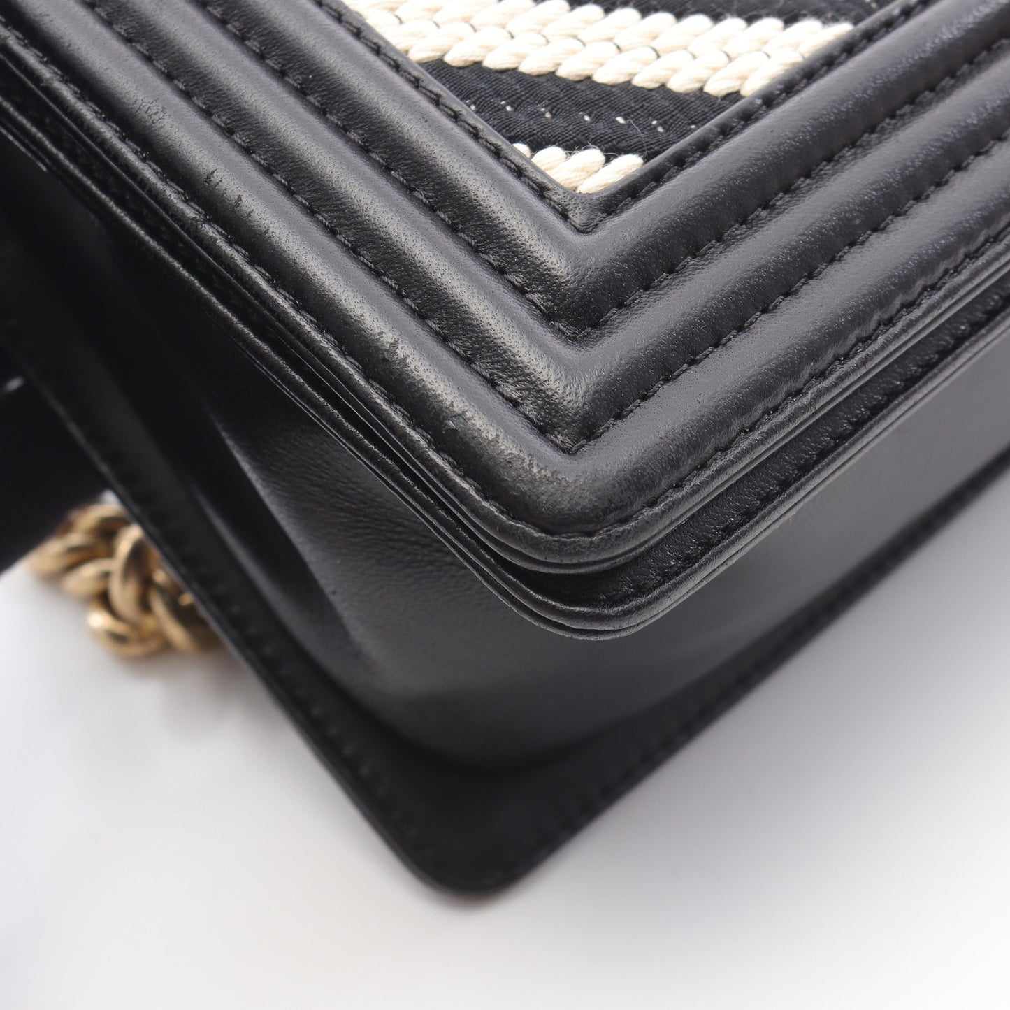 ボーイシャネル チェーンショルダーバッグ ファブリック レザー ブラック ホワイト ゴールド金具 シャネル バッグ CHANEL