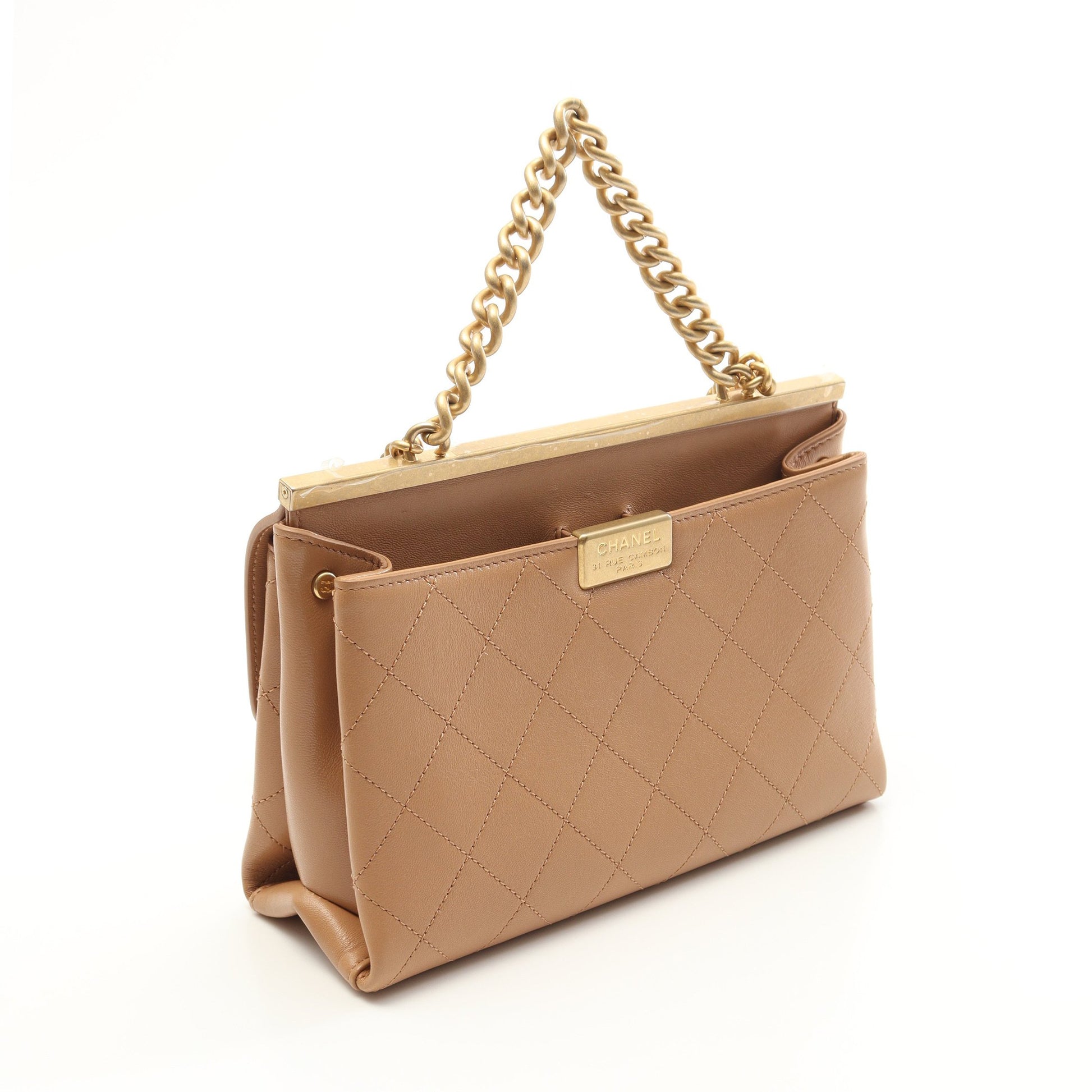 マトラッセ チェーンショルダーバッグ ラムスキン ベージュ ゴールド金具 2WAY シャネル バッグ CHANEL