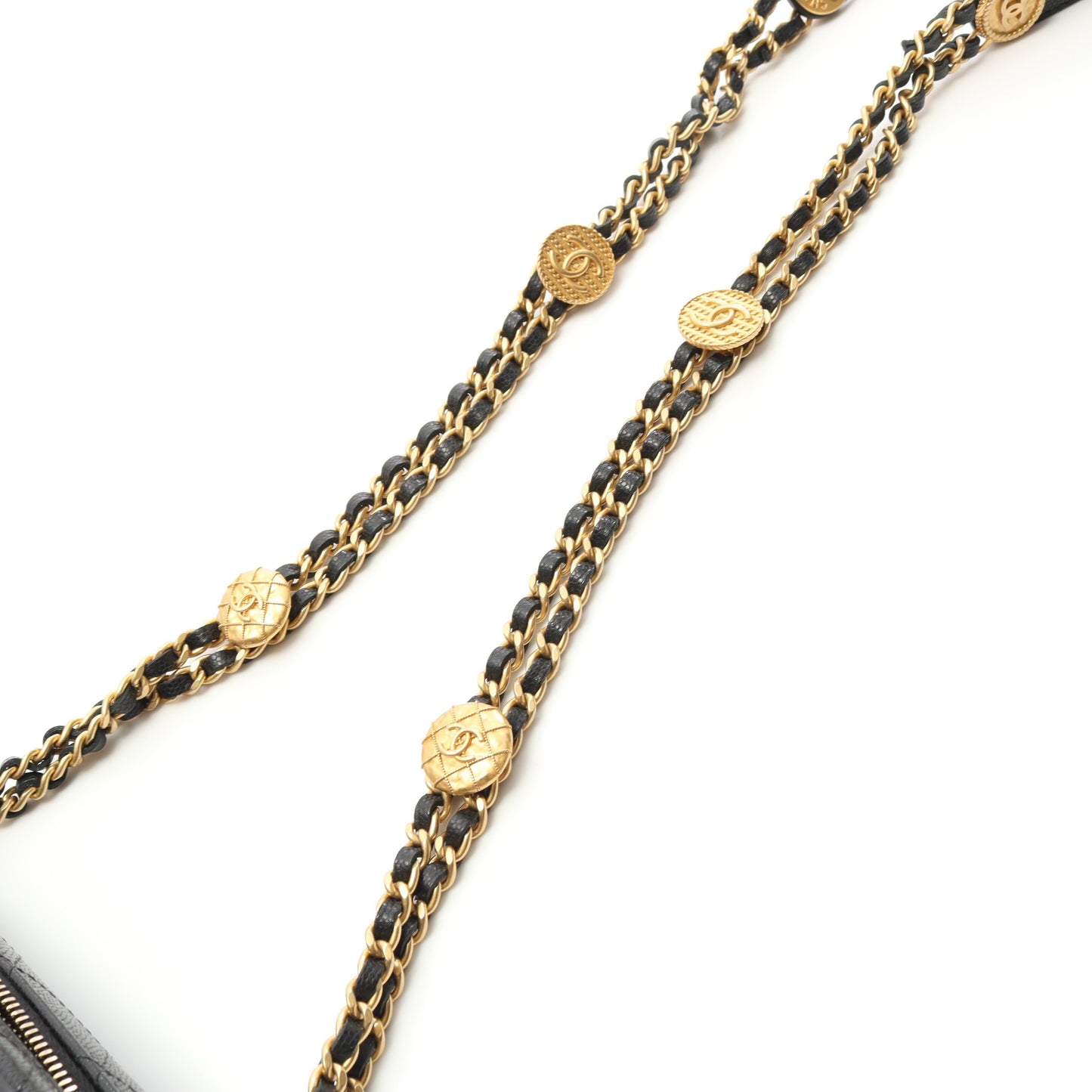 マトラッセ ミニ カメラバッグ チェーンショルダーバッグ キャビアスキン ブラック ゴールド金具 シャネル バッグ CHANEL