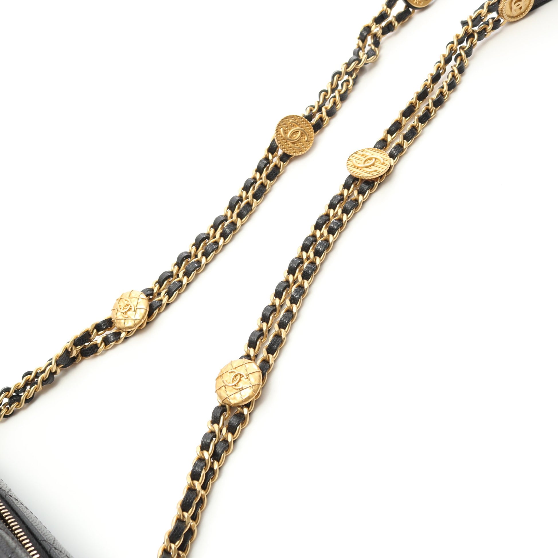 マトラッセ ミニ カメラバッグ チェーンショルダーバッグ キャビアスキン ブラック ゴールド金具 シャネル バッグ CHANEL