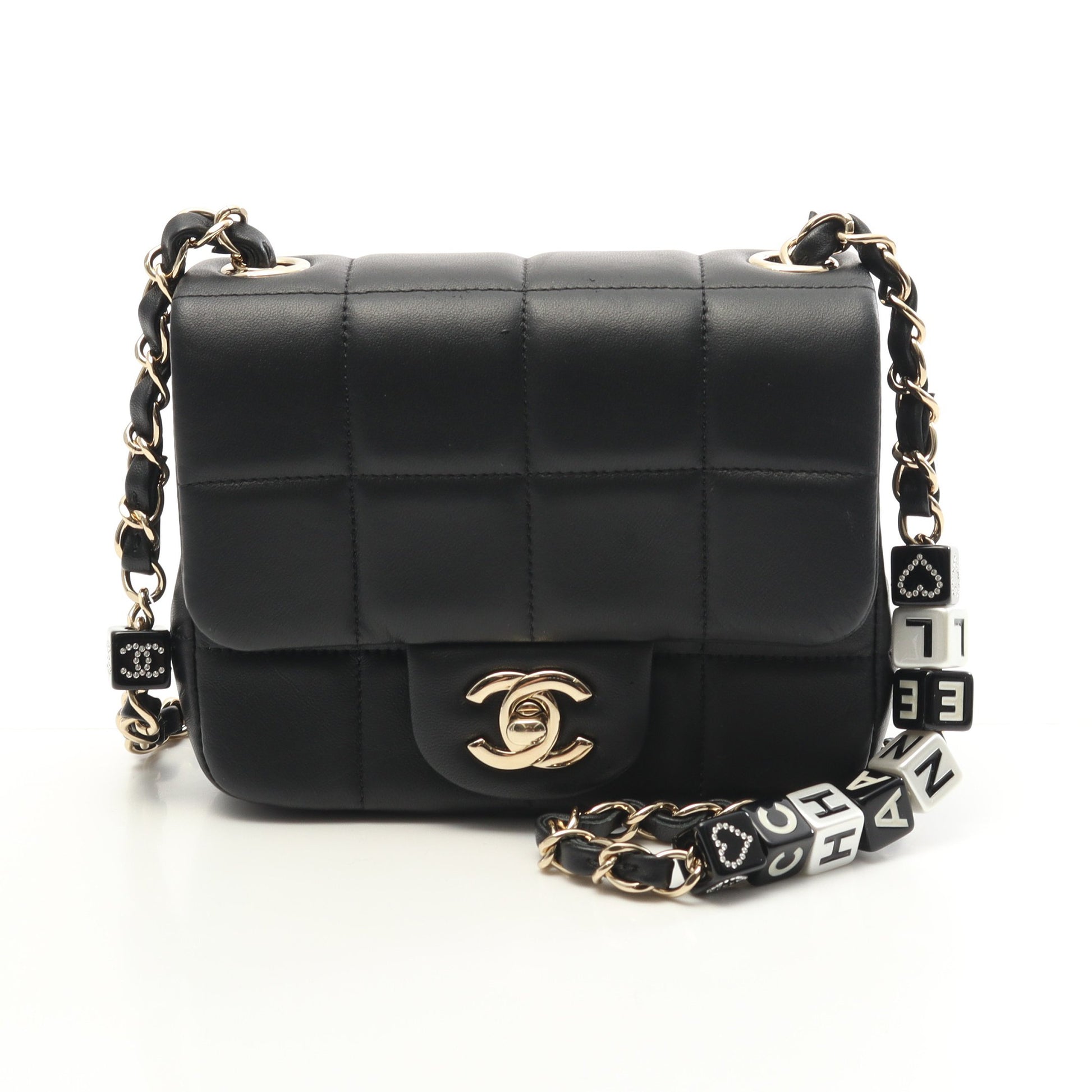チョコバー ミニフラップ チェーンショルダーバッグ ラムスキン ブラック ゴールド金具 シャネル バッグ CHANEL