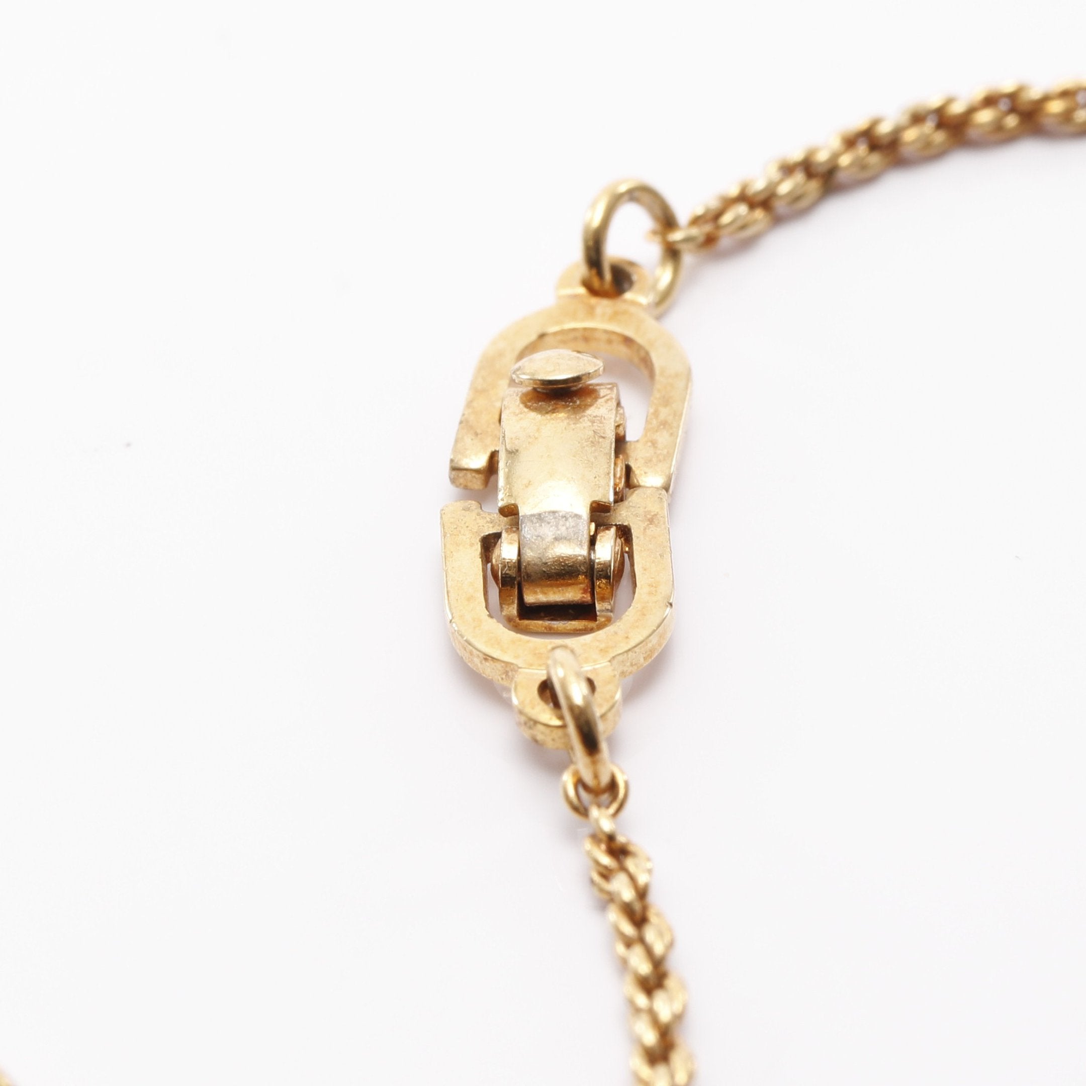 DIORロゴ プレート ネックレス GP ゴールド クリスチャン