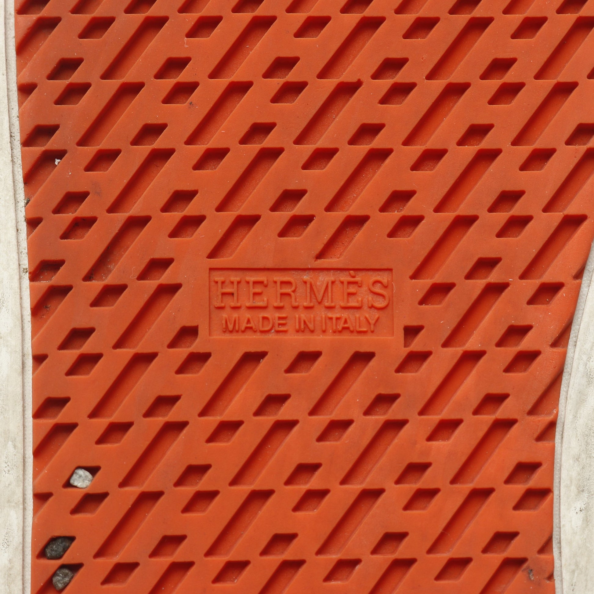 ブーメラン スニーカー レザー ホワイト ライトグレー エルメス シューズ HERMES