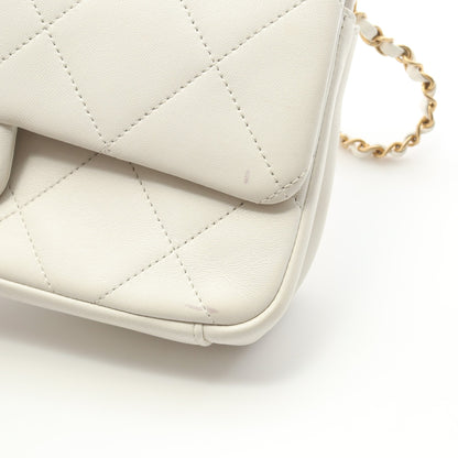 マトラッセ Wチェーンショルダーバッグ ラムスキン ホワイト ゴールド金具 シャネル バッグ CHANEL