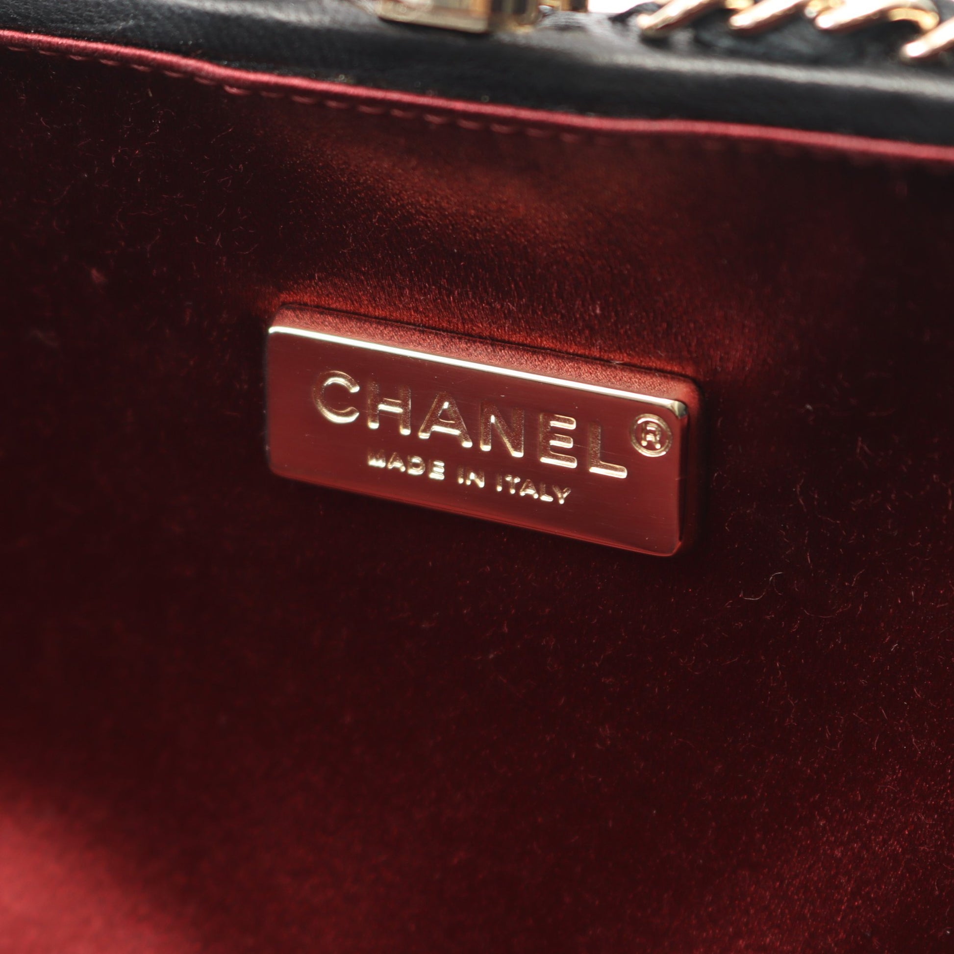 マトラッセ チェーンショルダーバッグ ラムスキン ブラック ゴールド金具 シャネル バッグ CHANEL