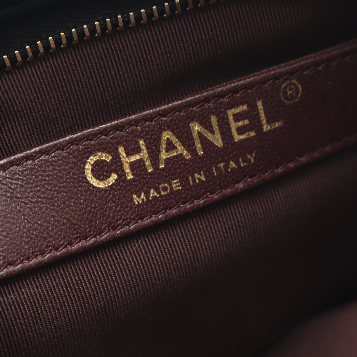 チェーンショルダーバッグ ラムスキン ブラック ゴールド金具 シャネル バッグ CHANEL