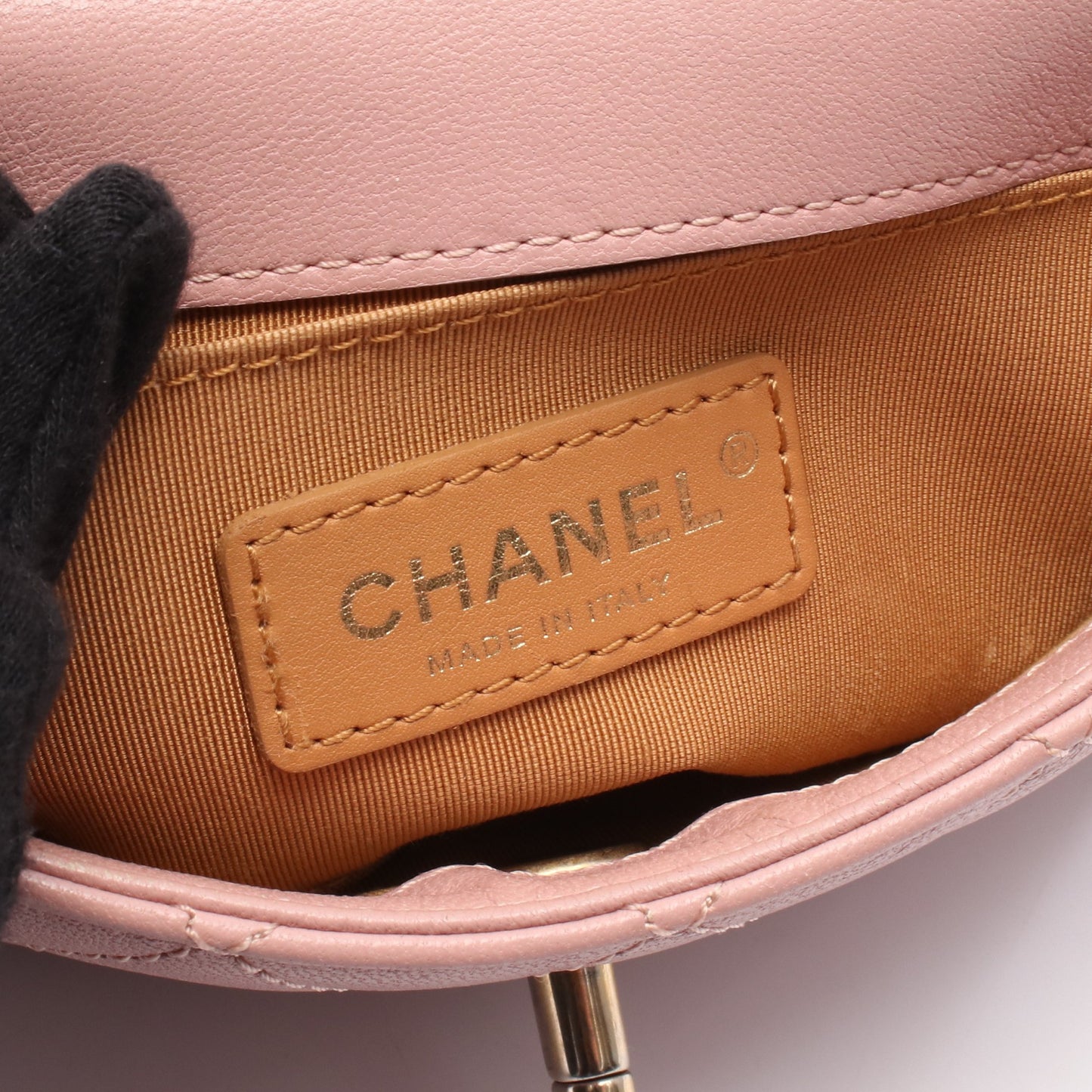 マトラッセ チェーンショルダーバッグ レザー ピンク ゴールド金具 シャネル バッグ CHANEL