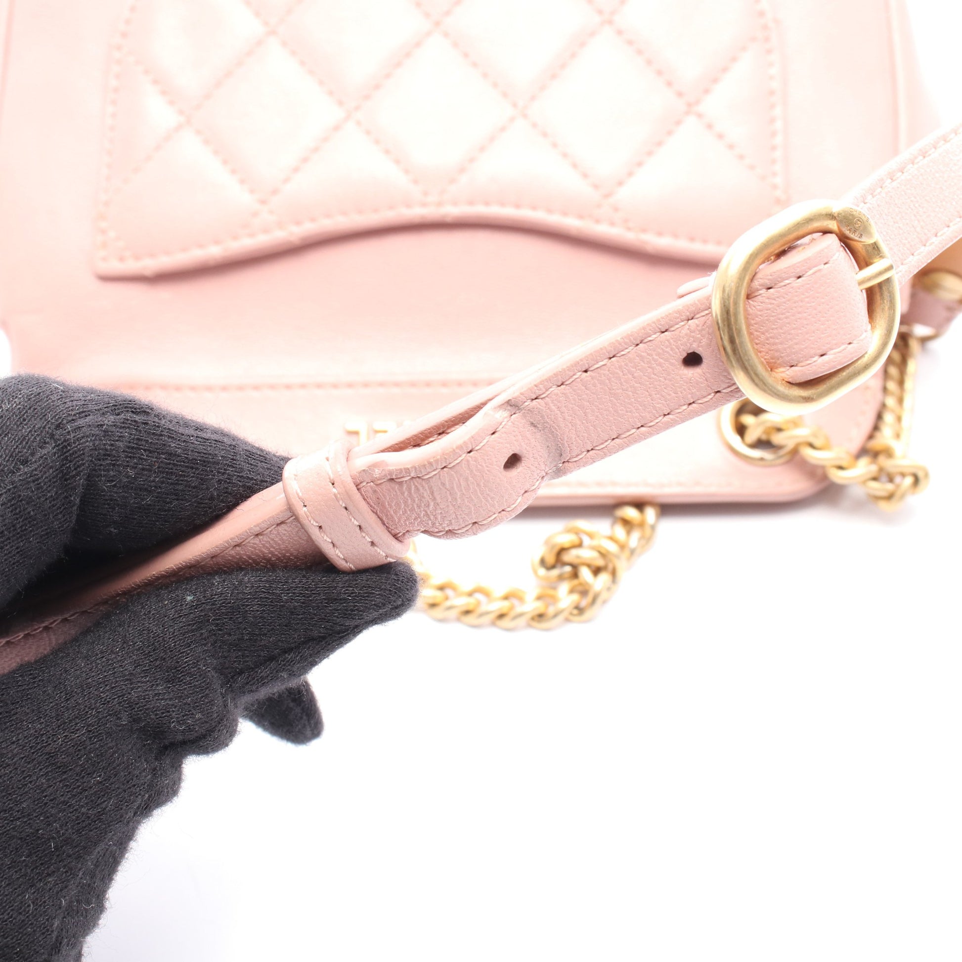 マトラッセ チェーンショルダーバッグ レザー ピンク ゴールド金具 シャネル バッグ CHANEL
