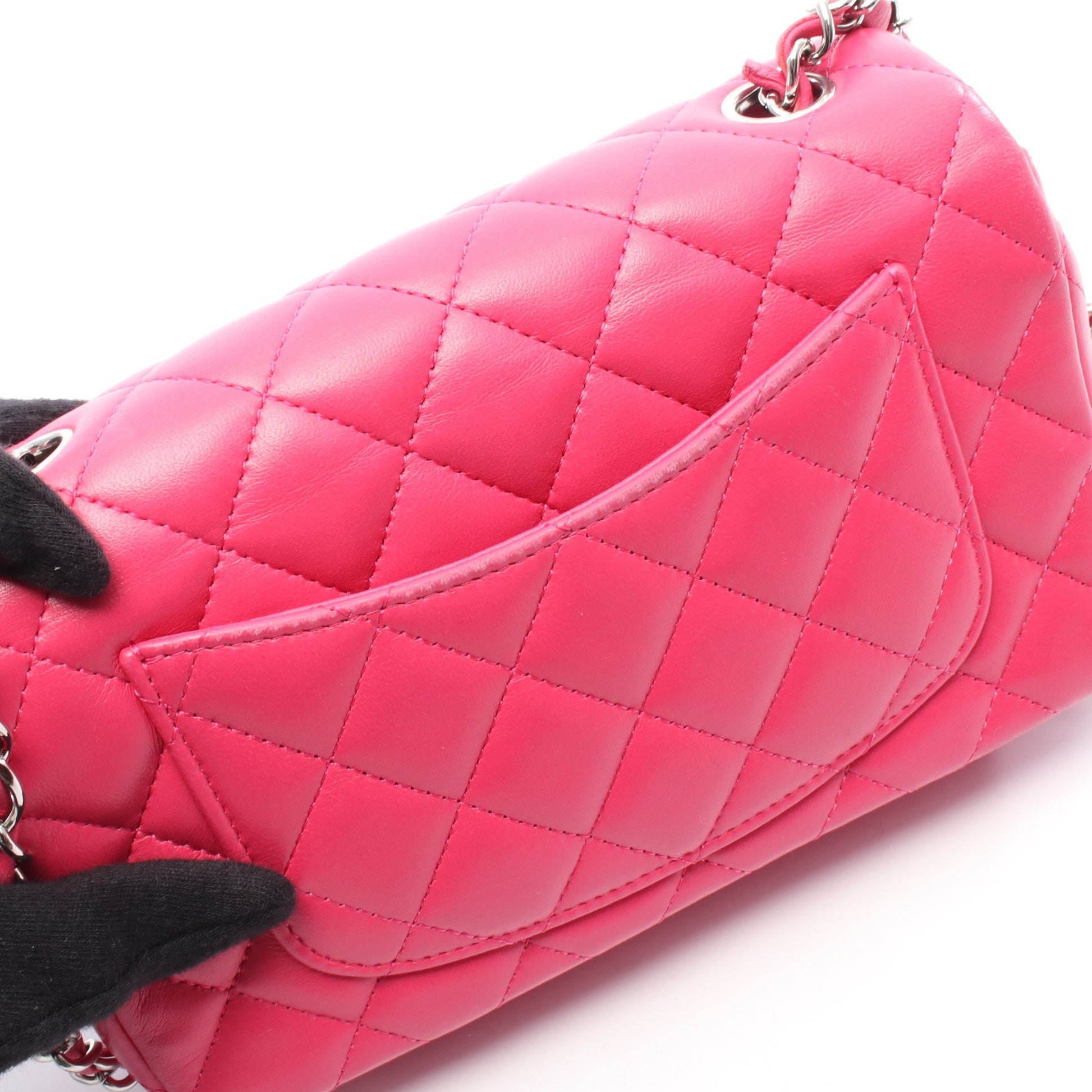 ミニマトラッセ20 チェーンショルダーバッグ ラムスキン ピンク シルバー金具 シャネル バッグ CHANEL