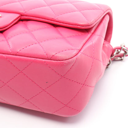ミニマトラッセ20 チェーンショルダーバッグ ラムスキン ピンク シルバー金具 シャネル バッグ CHANEL