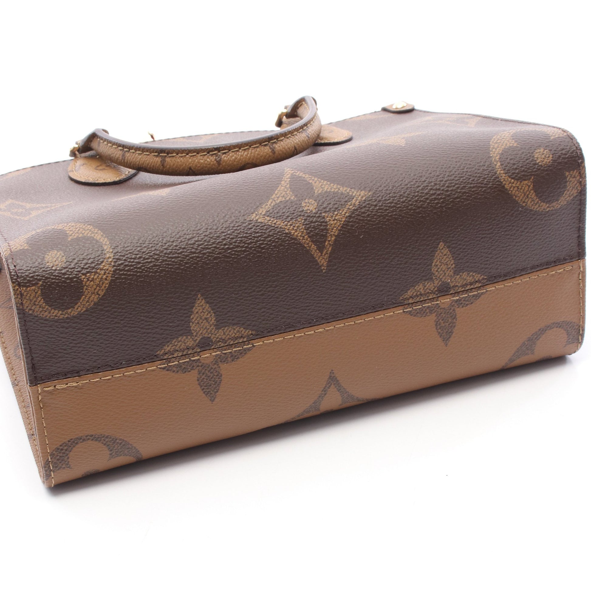 オンザゴーPM モノグラムジャイアント リバース ハンドバッグ PVC ブラウン ベージュ 2WAY ルイヴィトン バッグ LOUIS VUITTON